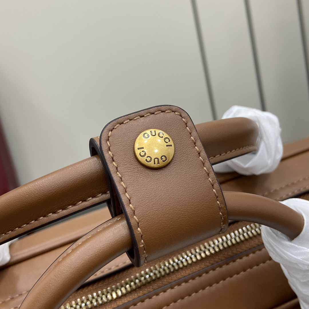 Gucci GG Emblem Medium Briefcase - DesignerGu
