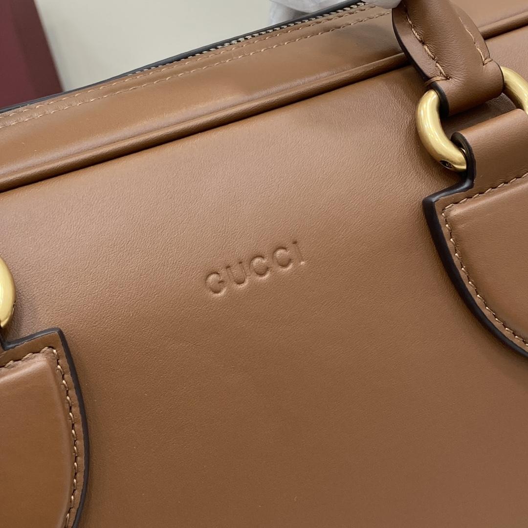 Gucci GG Emblem Medium Briefcase - DesignerGu