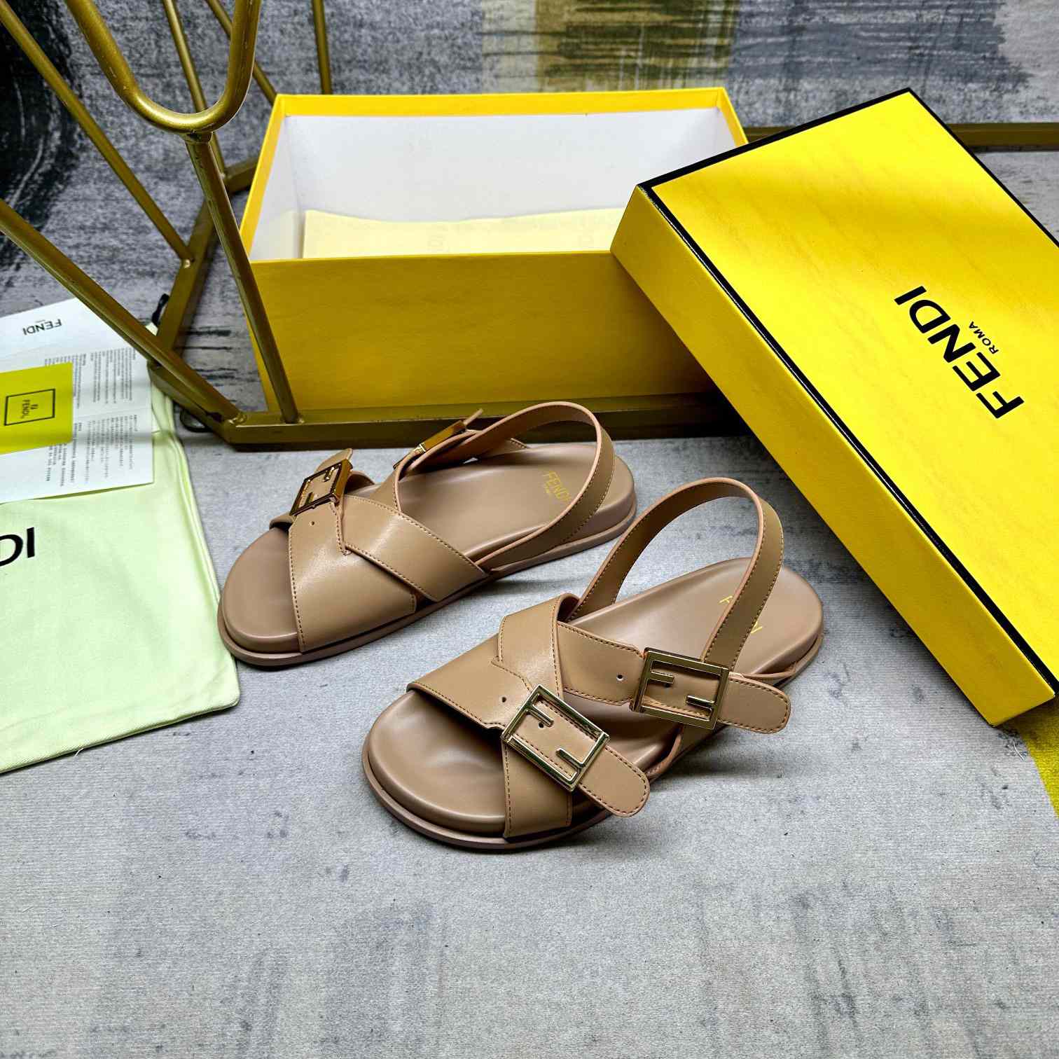Fendi Feel Beige Leather Slides - DesignerGu