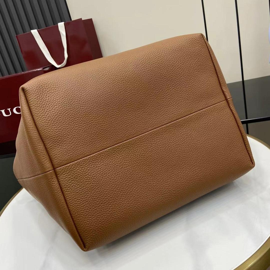 Gucci Totissima Large Reversible Tote Bag - DesignerGu