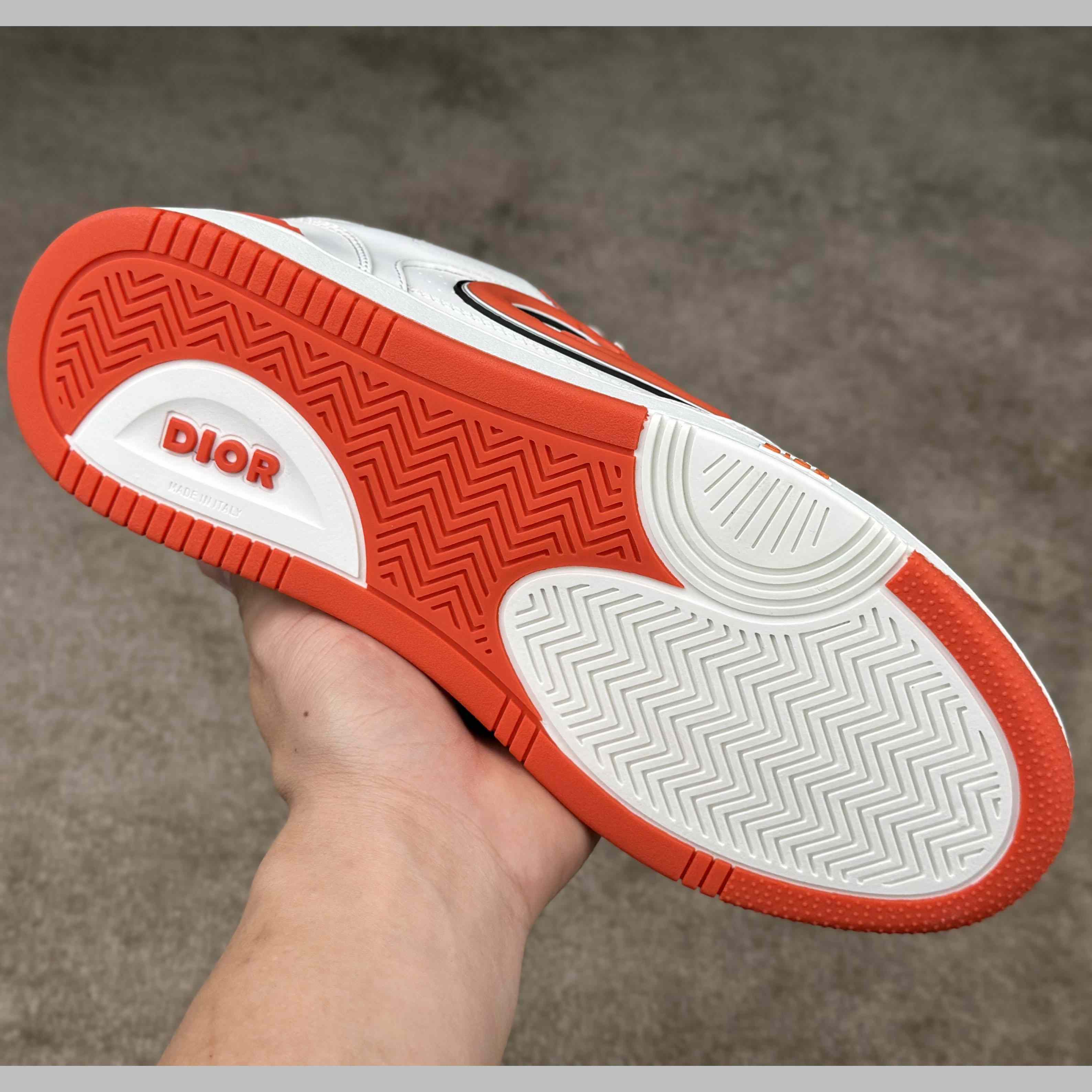 DIOR AND KAWS B57 Dribble Low-Top Sneaker  - DesignerGu