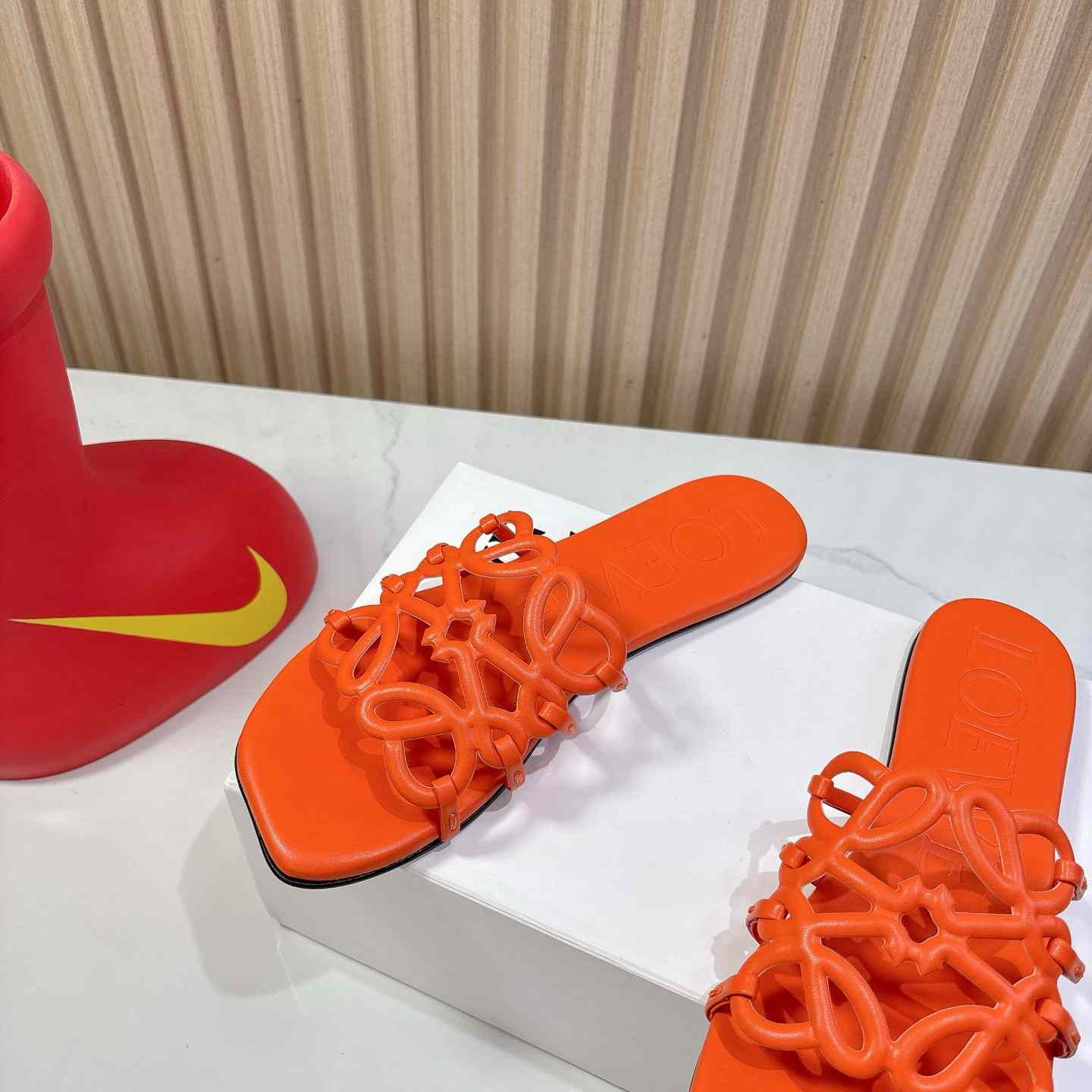 Loewe Petal Anagram Slide In Soft Calfskin - DesignerGu