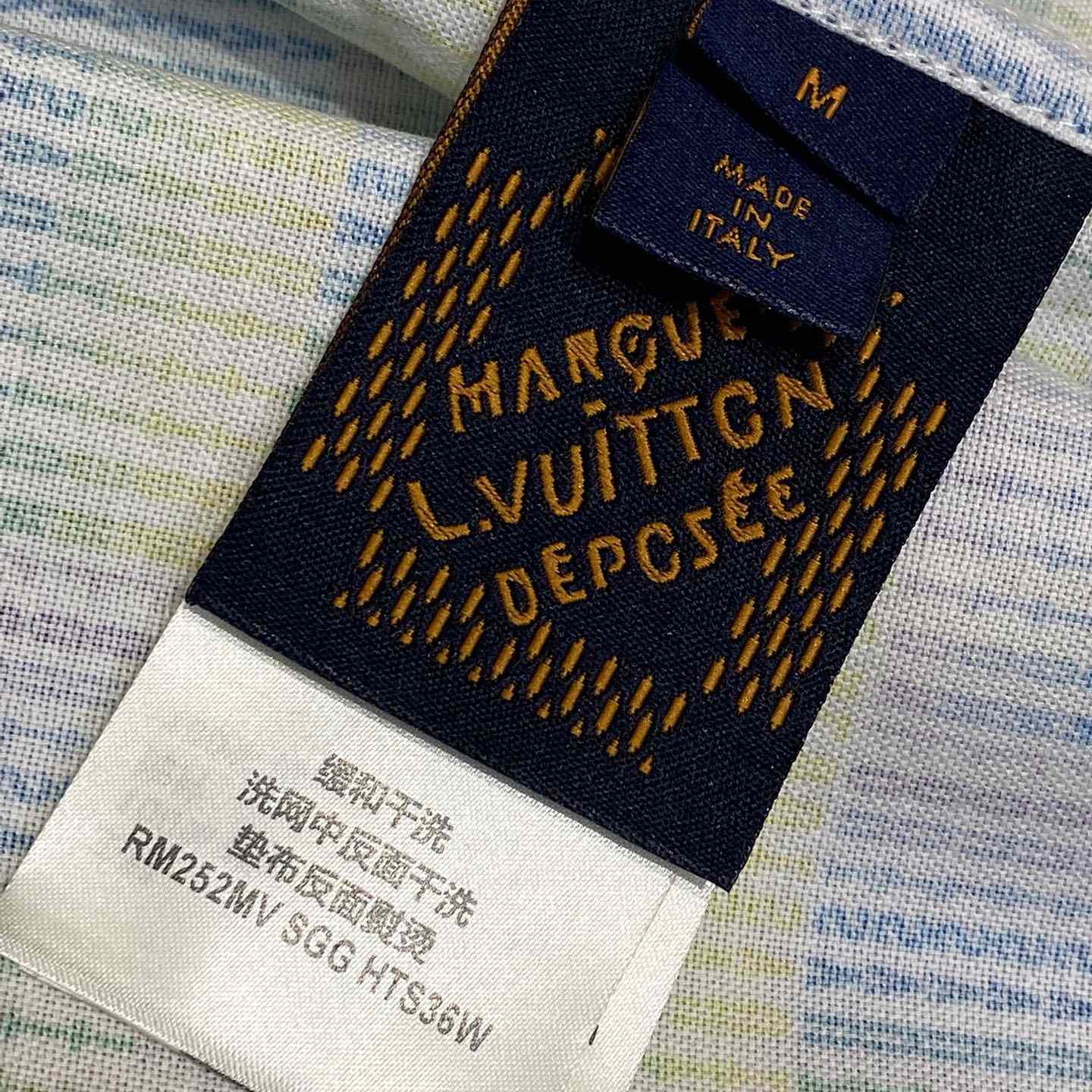 Louis Vuitton Graphic Printed Short-Sleeved Shirt    1AGTQG - DesignerGu