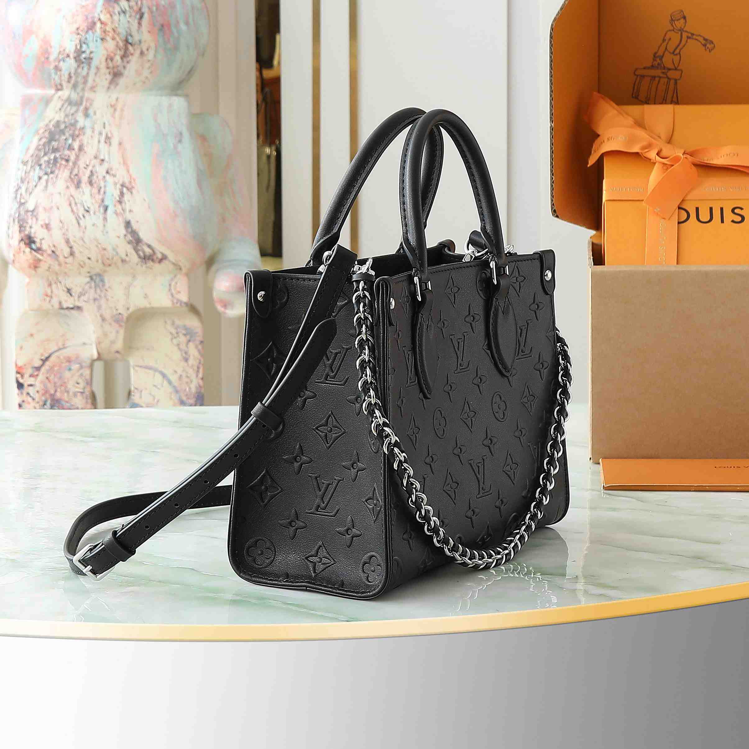 Louis Vuitton OnTheGo PM   M14576 - DesignerGu