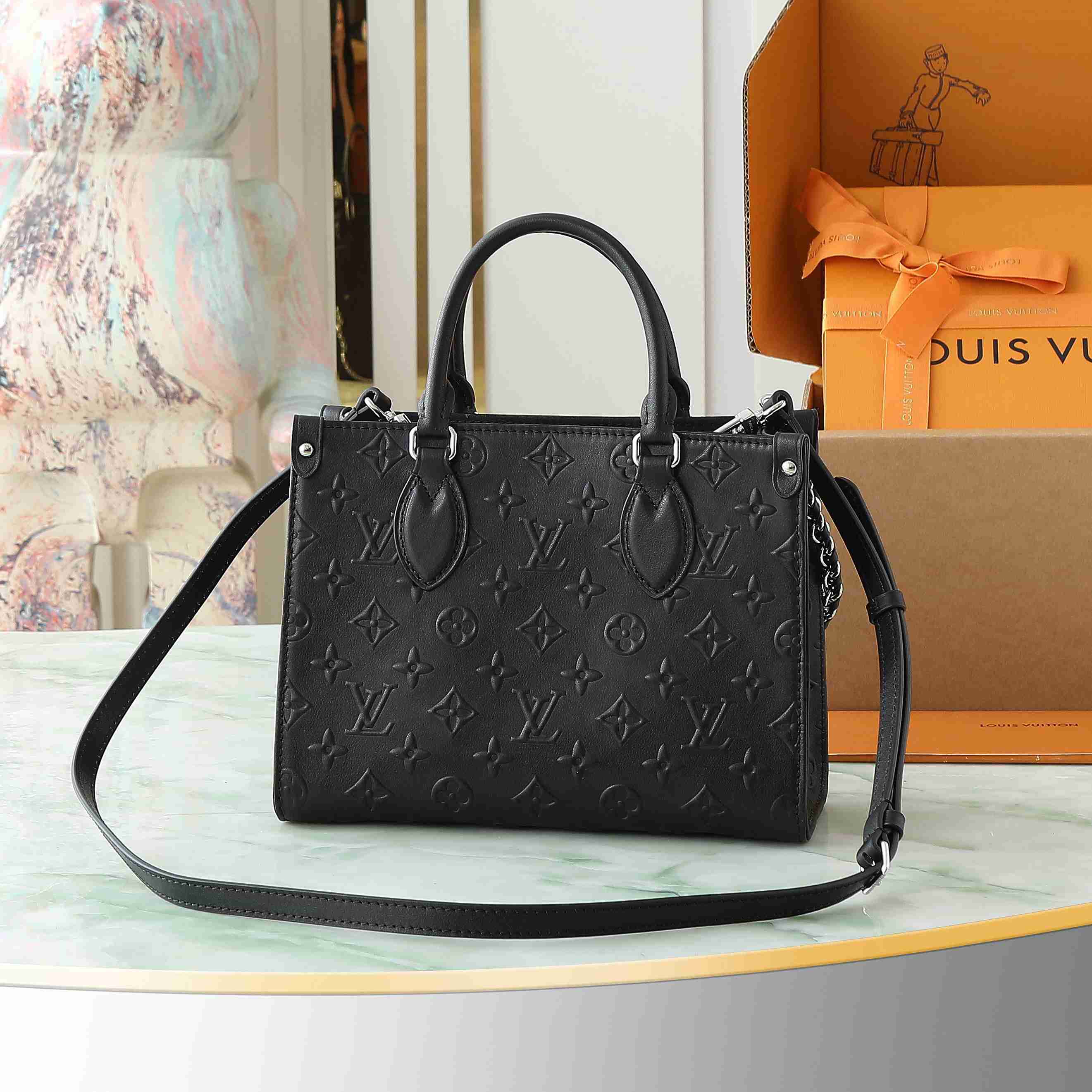 Louis Vuitton OnTheGo PM   M14576 - DesignerGu