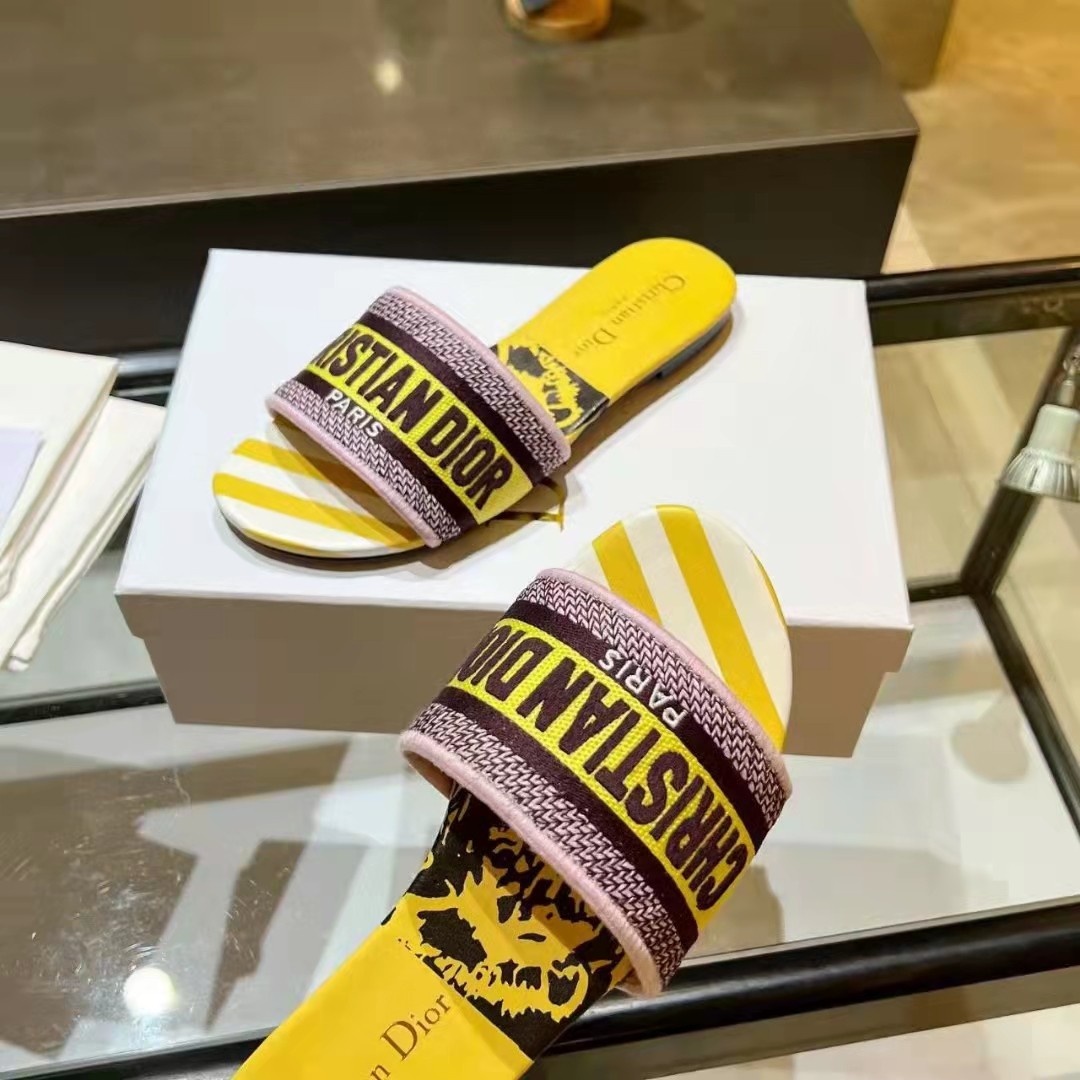 Dior Dway Slide  - DesignerGu