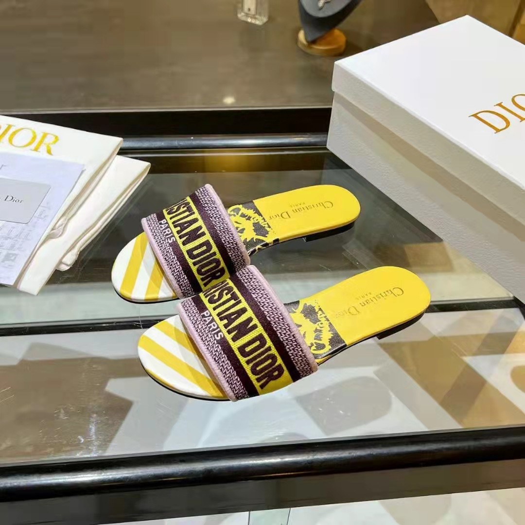 Dior Dway Slide  - DesignerGu