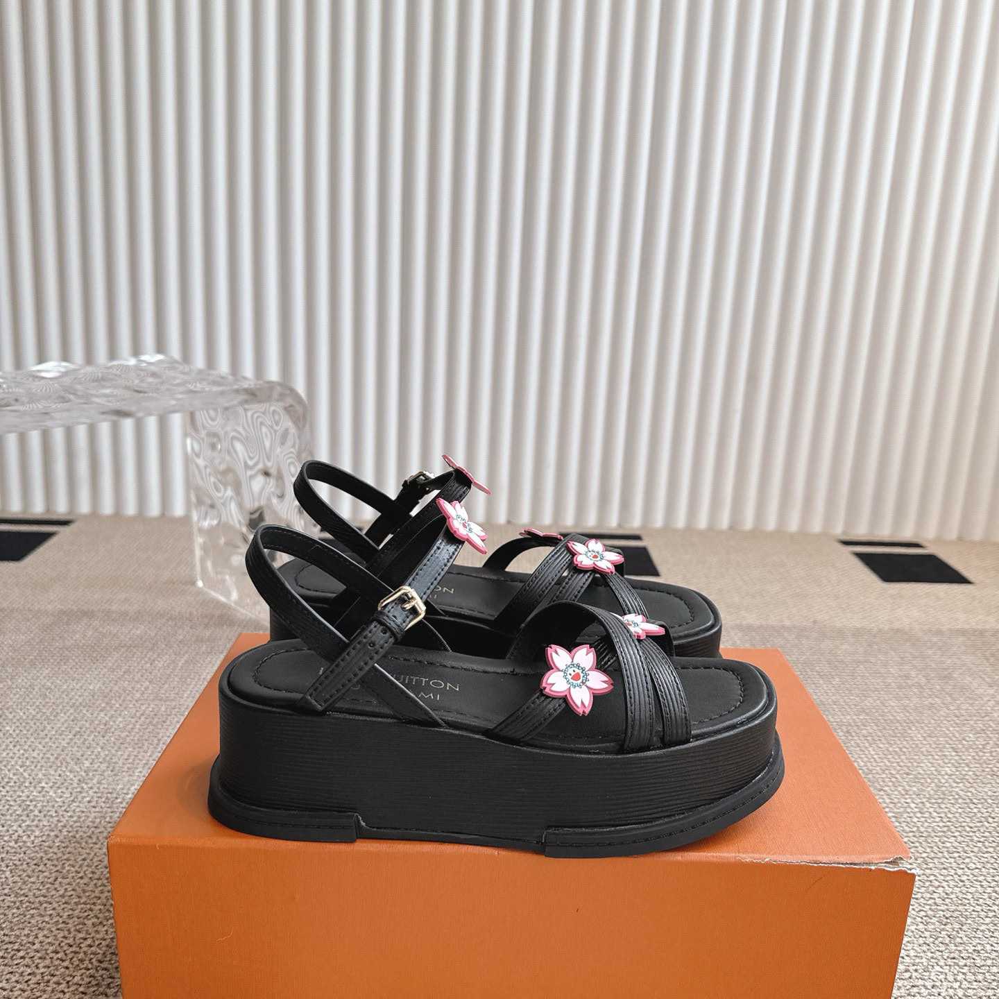 Louis Vuitton LV x TM Maya Platform Sandal - DesignerGu