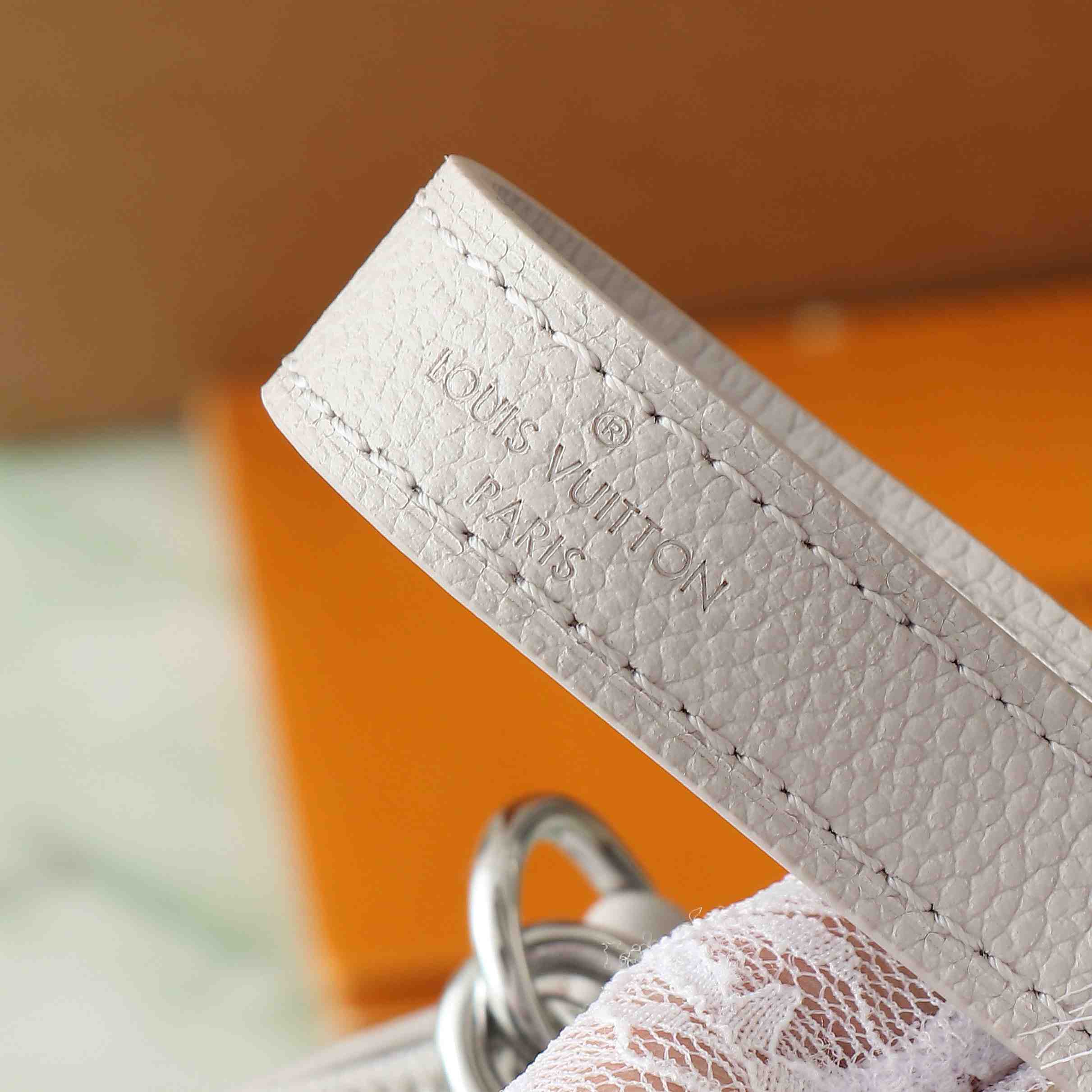 Louis Vuitton Boulogne   M14211 - DesignerGu