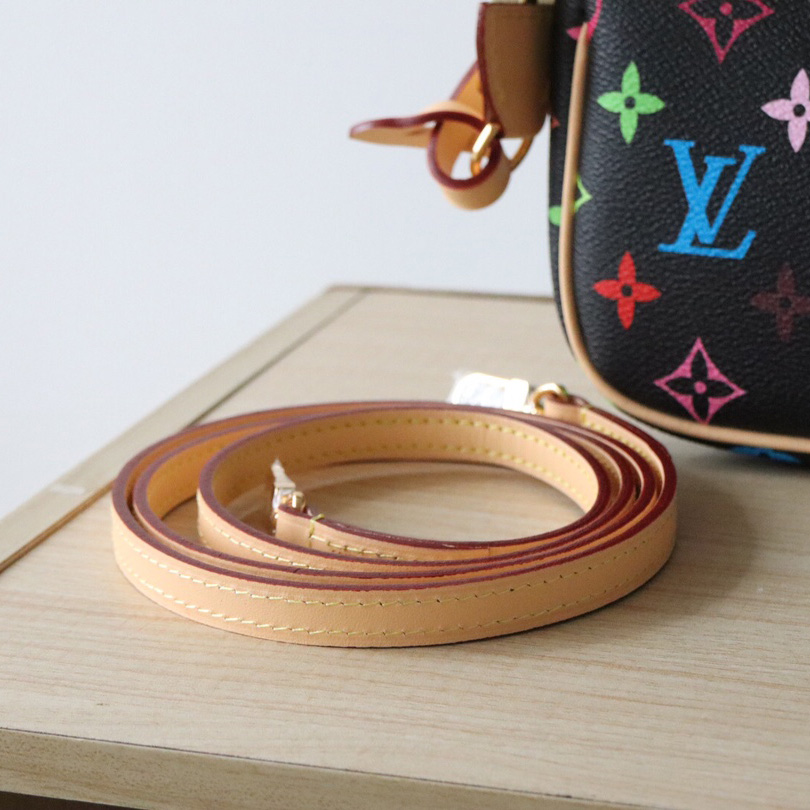  Louis Vuitton Pouch Pochette  22*13cm   M92649 - DesignerGu