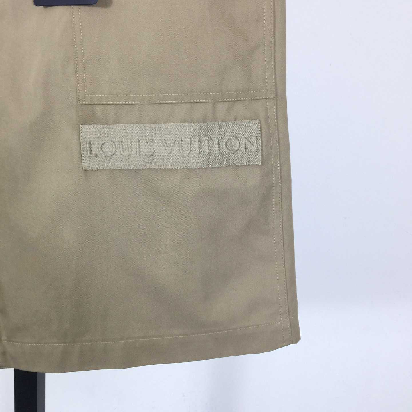 Louis Vuitton Shorts    - DesignerGu
