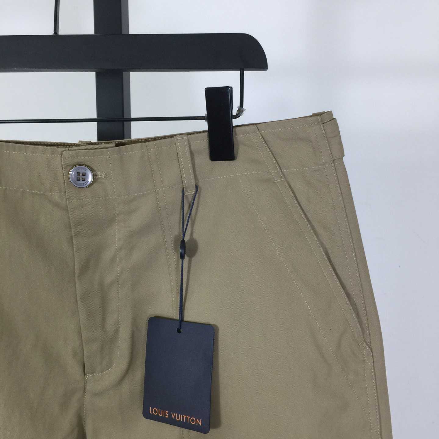 Louis Vuitton Shorts    - DesignerGu