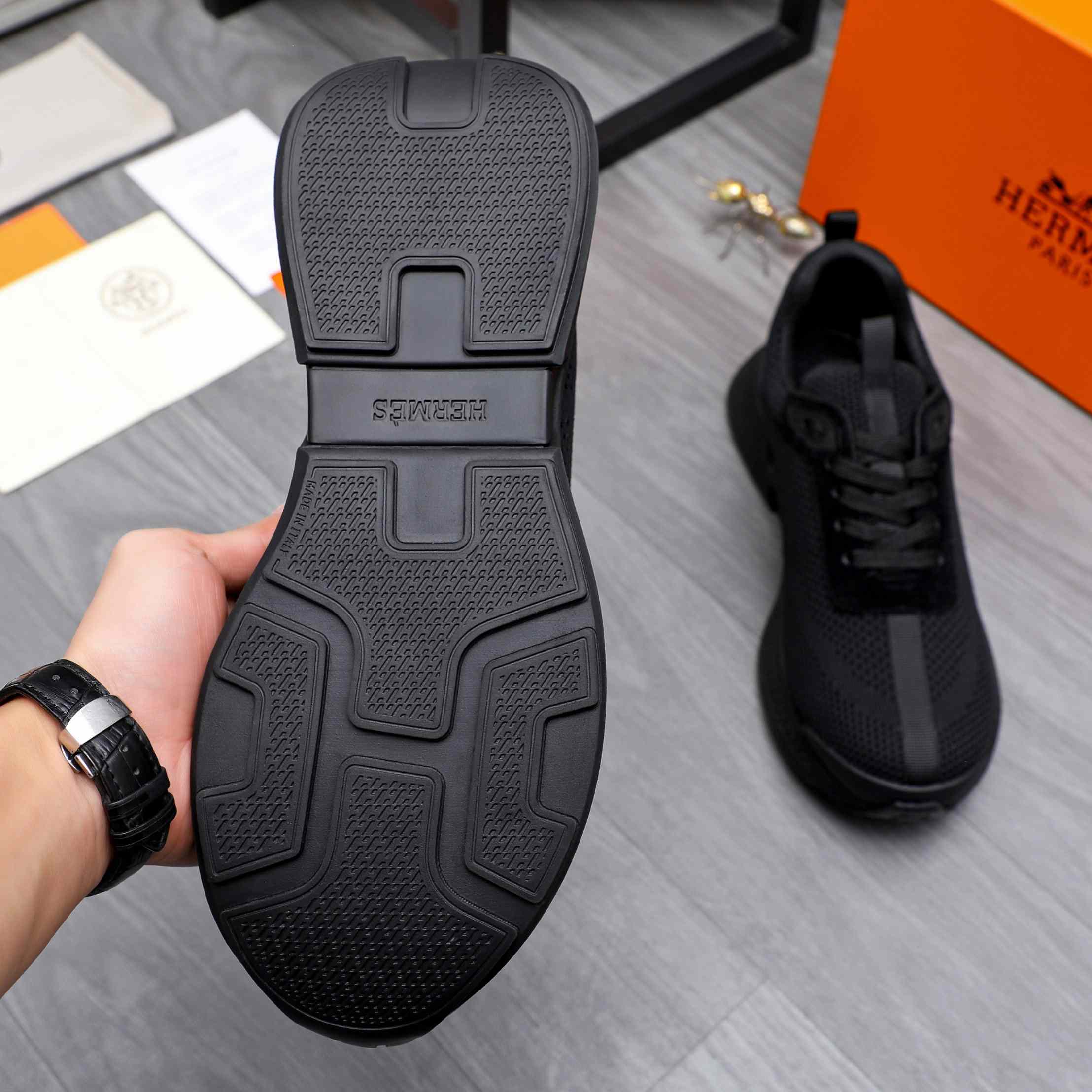 Hermes Sneaker - DesignerGu