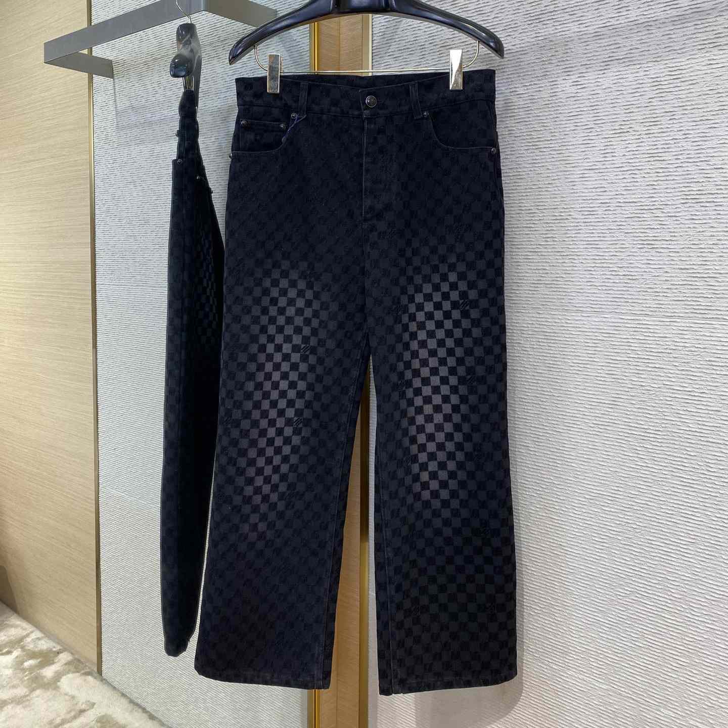 Louis Vuitton Flocked Damier Denim Wide-Leg Pants   1AHBKQ - DesignerGu