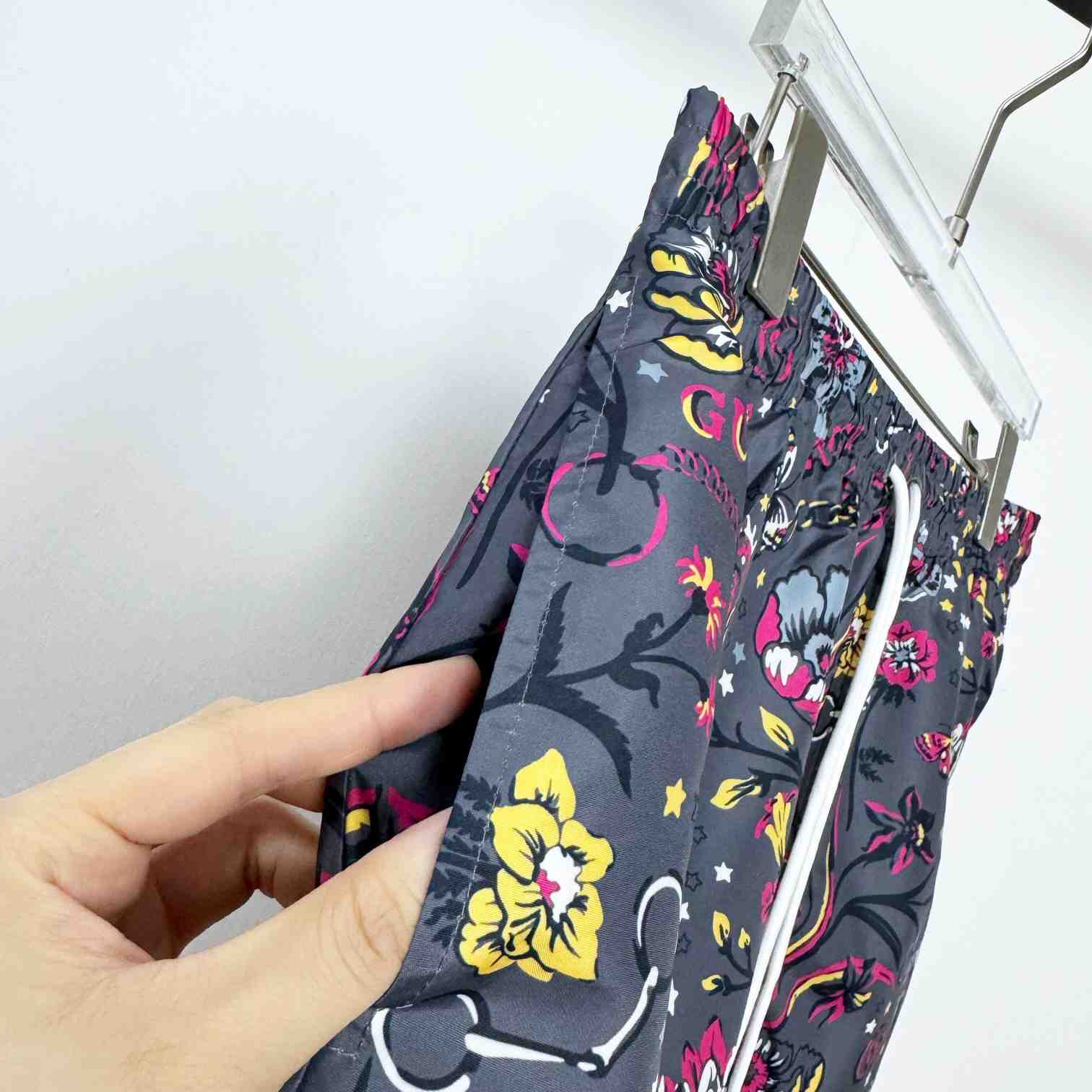 Gucci Punk Floral-print Cotton Short - DesignerGu