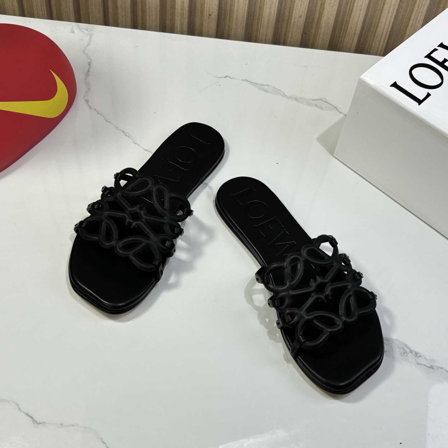 Loewe Petal Anagram Slide In Soft Calfskin - DesignerGu