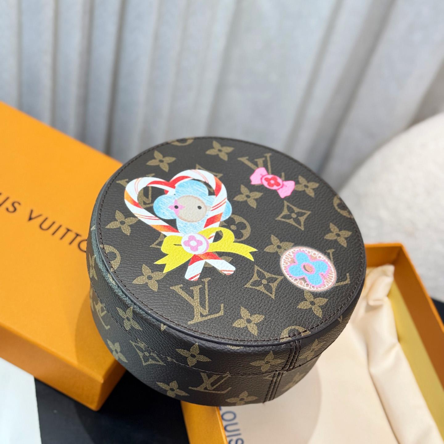 Louis Vuitton Vivienne Candy Box   GI1169 - DesignerGu