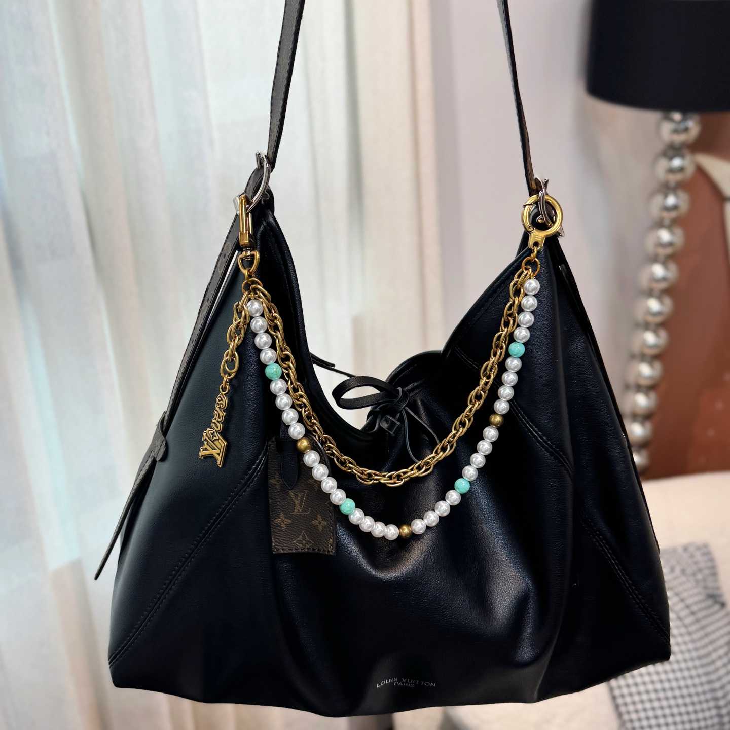 Louis Vuitton Pearls Chain Belt and Bag Charm   M02097 - DesignerGu