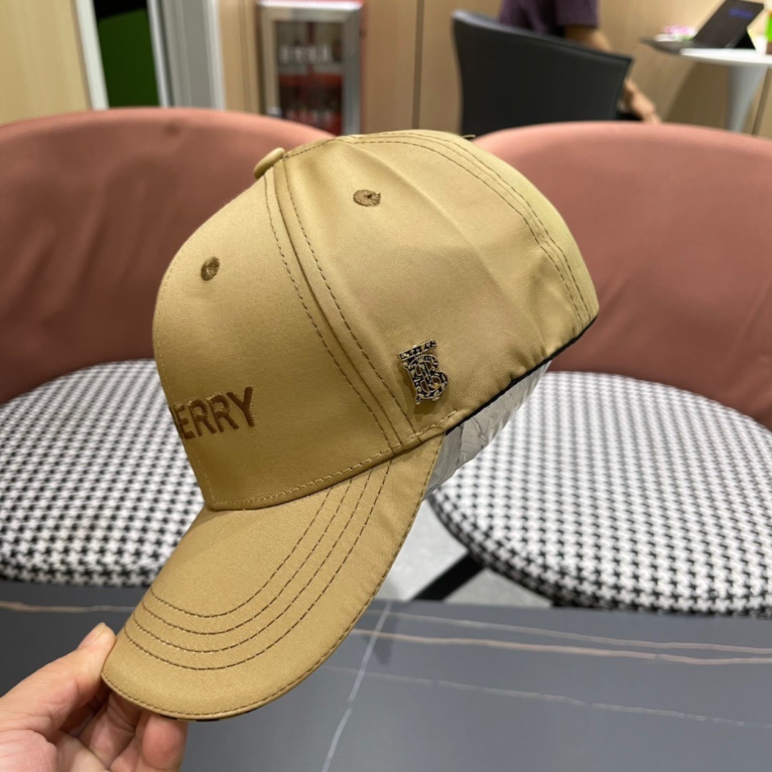 Burberry Baseball Cap - DesignerGu