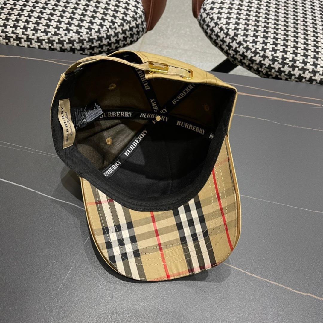 Burberry Baseball Cap - DesignerGu