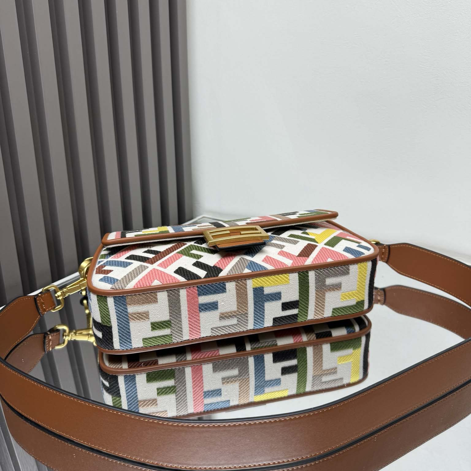 Fendi Baguette Mini  26x13x6cm - DesignerGu