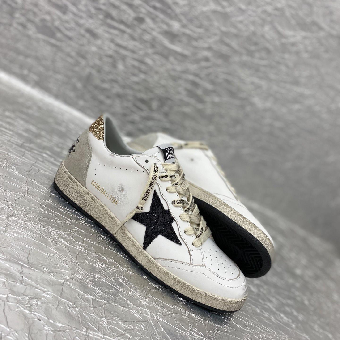 Golden Goose Sneakers - DesignerGu