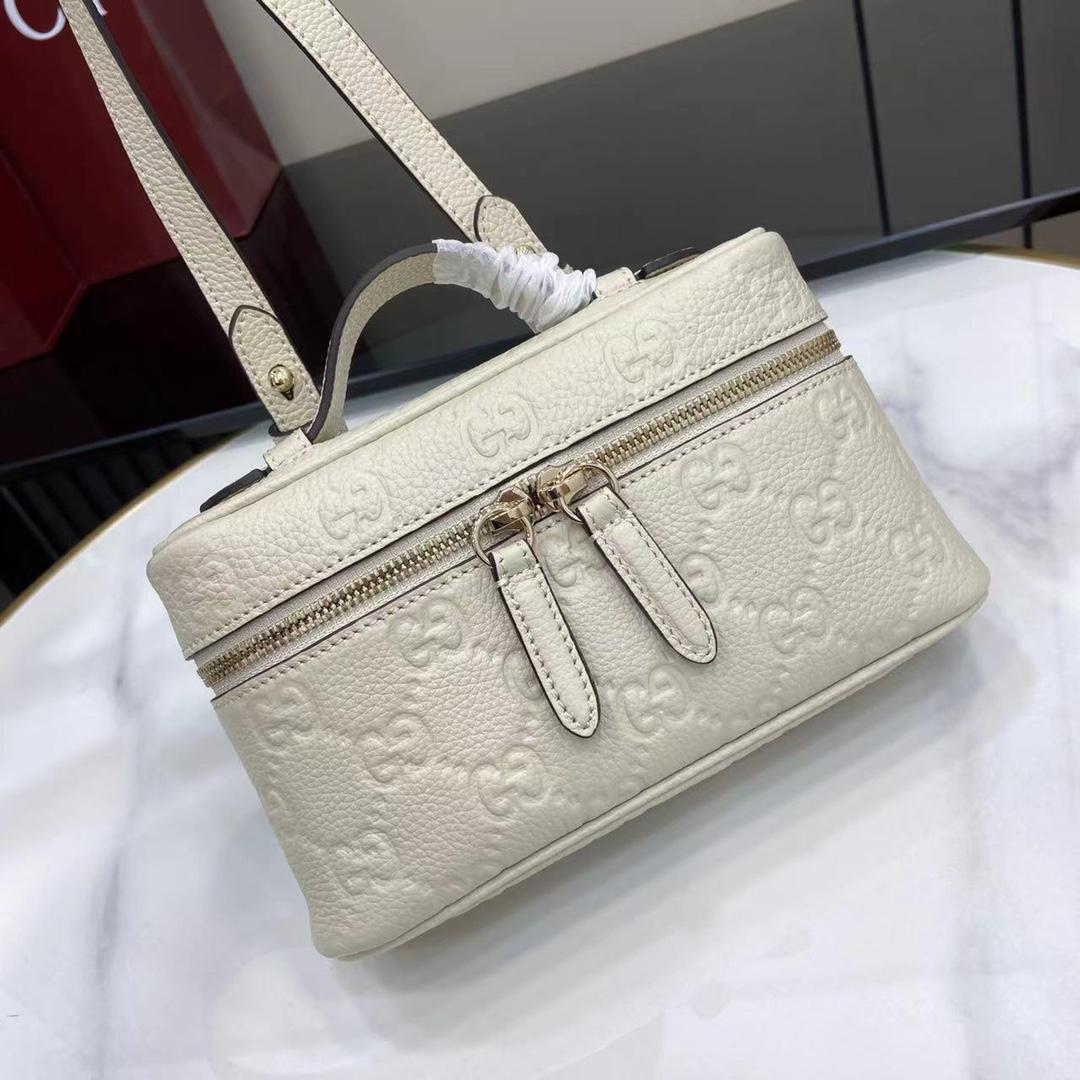 Gucci GG Emblem Small Bag - DesignerGu