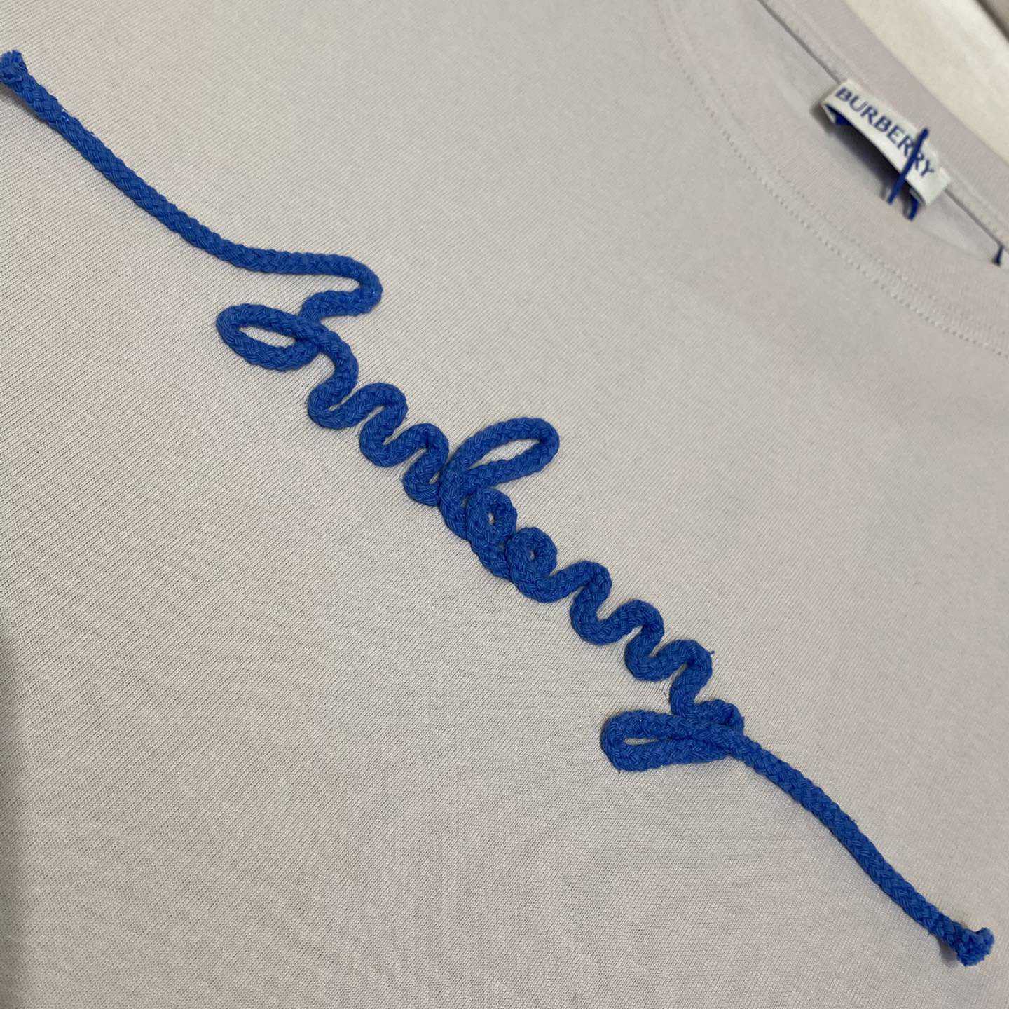 Burberry Knot Logo Cotton T-shirt   - DesignerGu