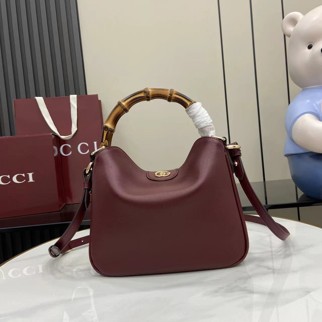 Gucci Diana Small Shoulder Bag - DesignerGu