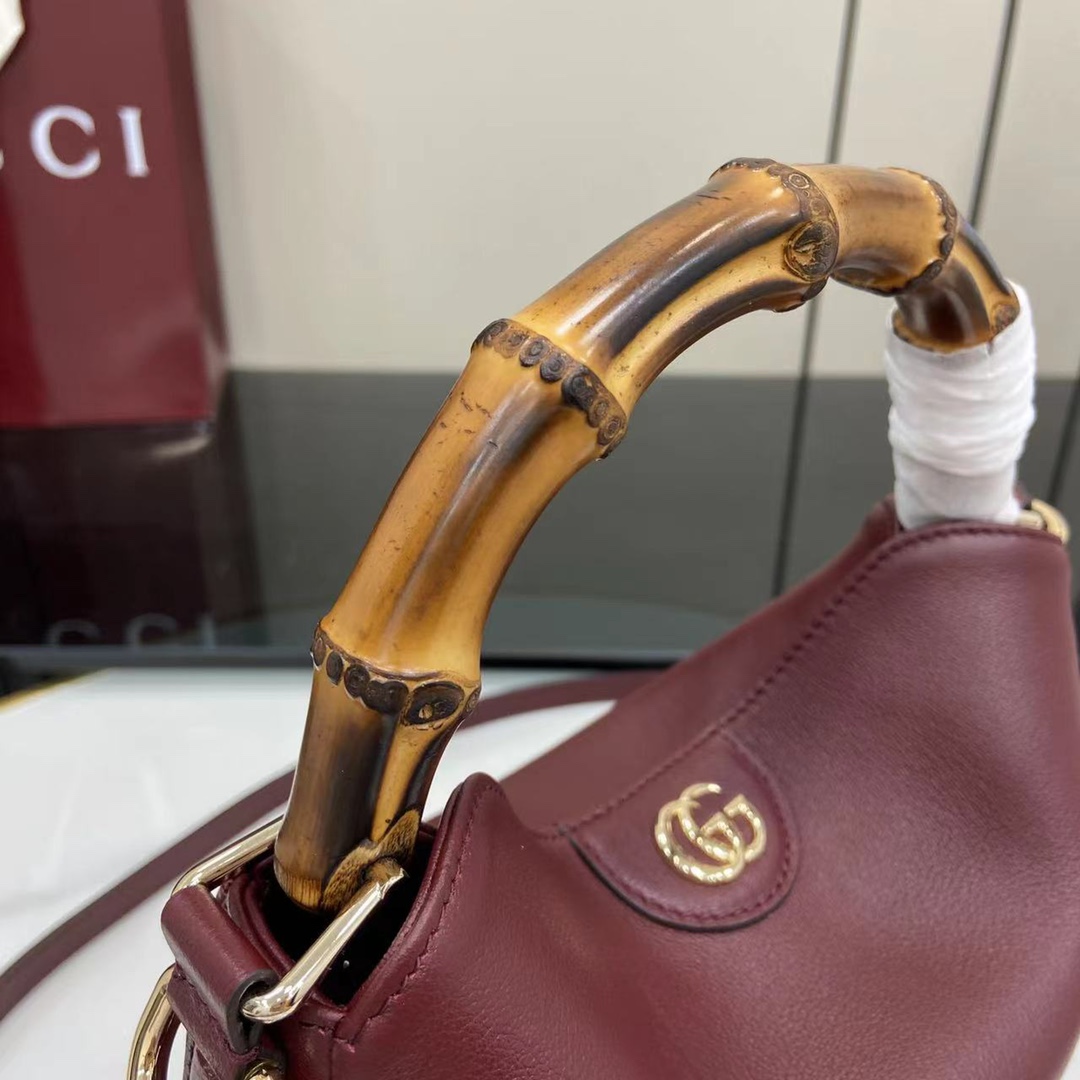 Gucci Diana Small Shoulder Bag - DesignerGu