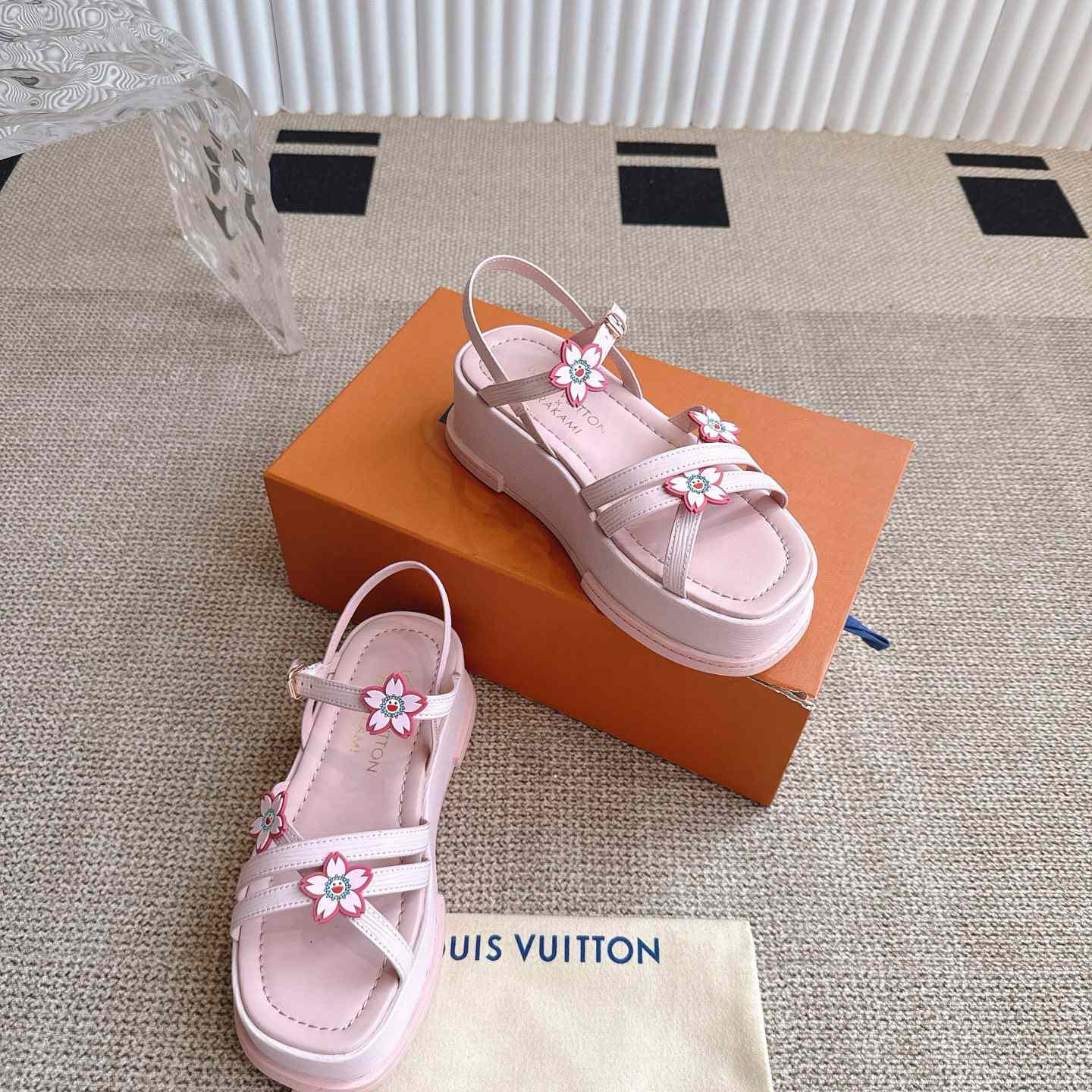 Louis Vuitton LV x TM Maya Platform Sandal  1AGWO2 - DesignerGu
