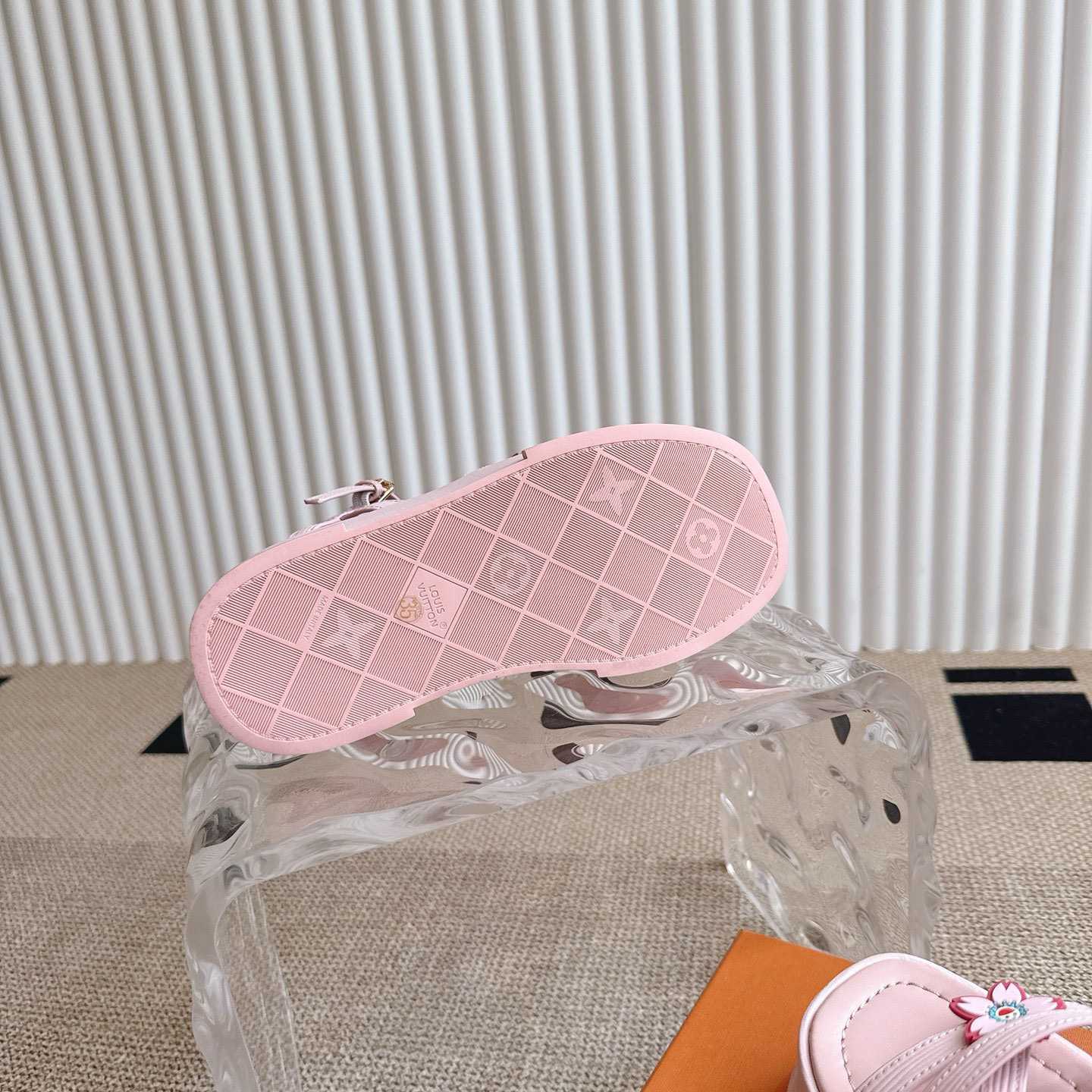 Louis Vuitton LV x TM Maya Platform Sandal  1AGWO2 - DesignerGu