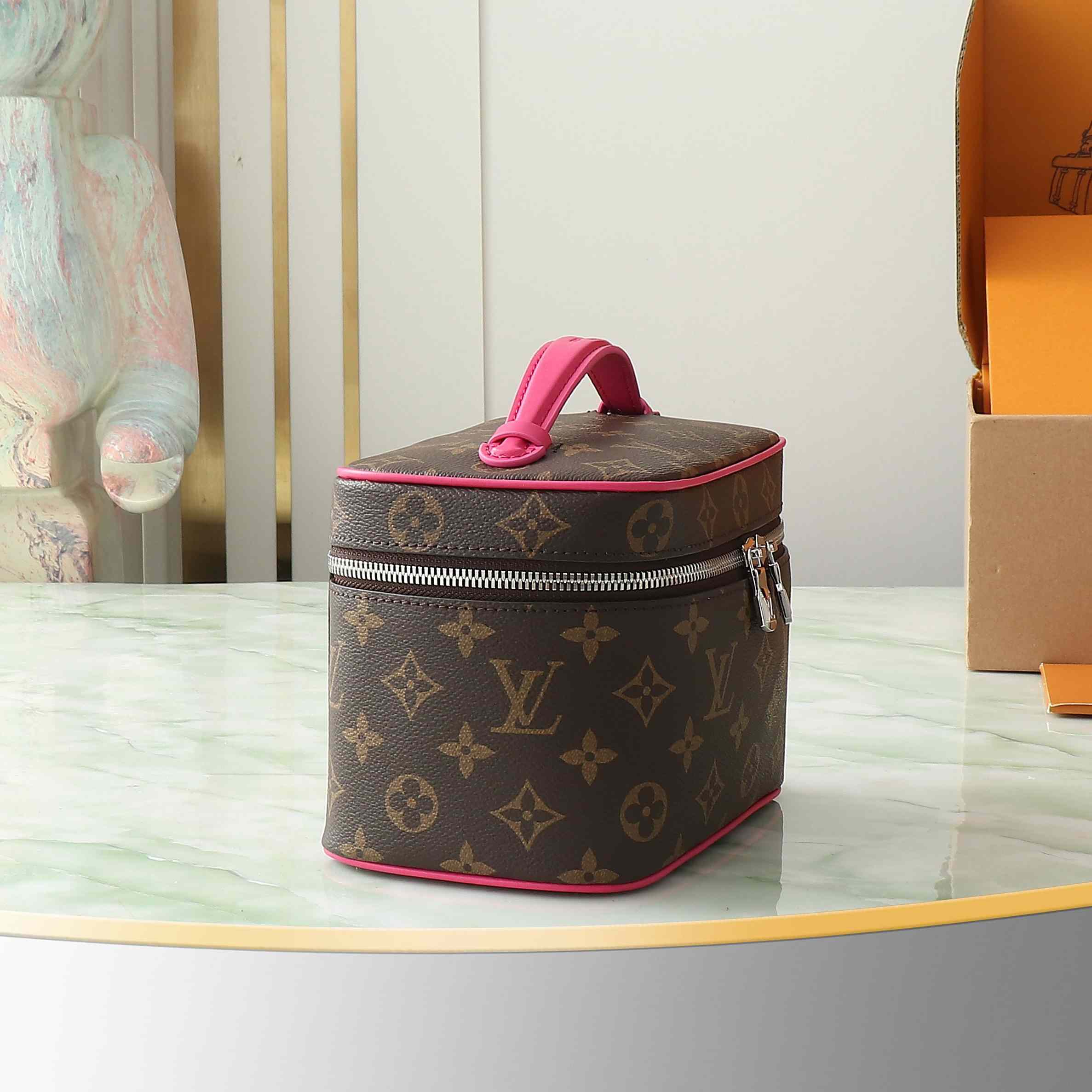 Louis Vuitton Nice Mini  M12650 - DesignerGu