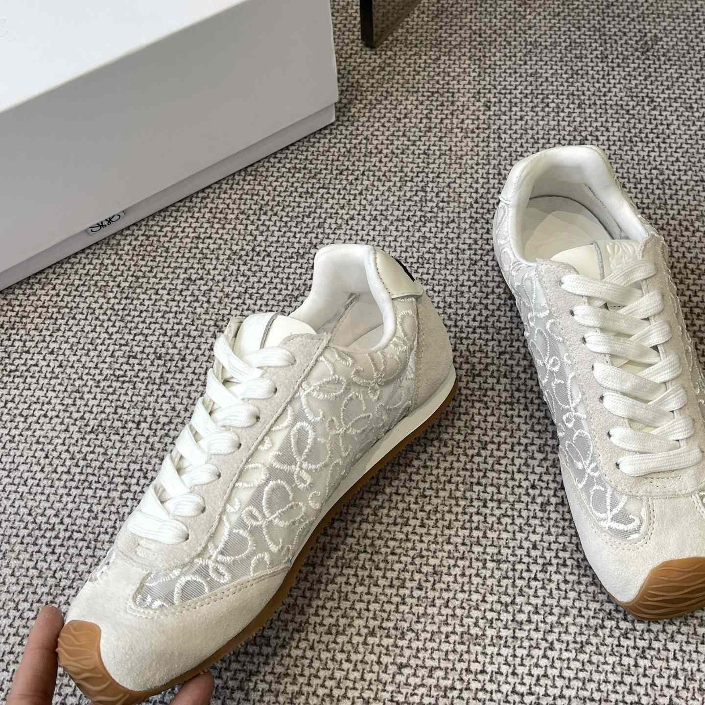 Loewe Runner  - DesignerGu