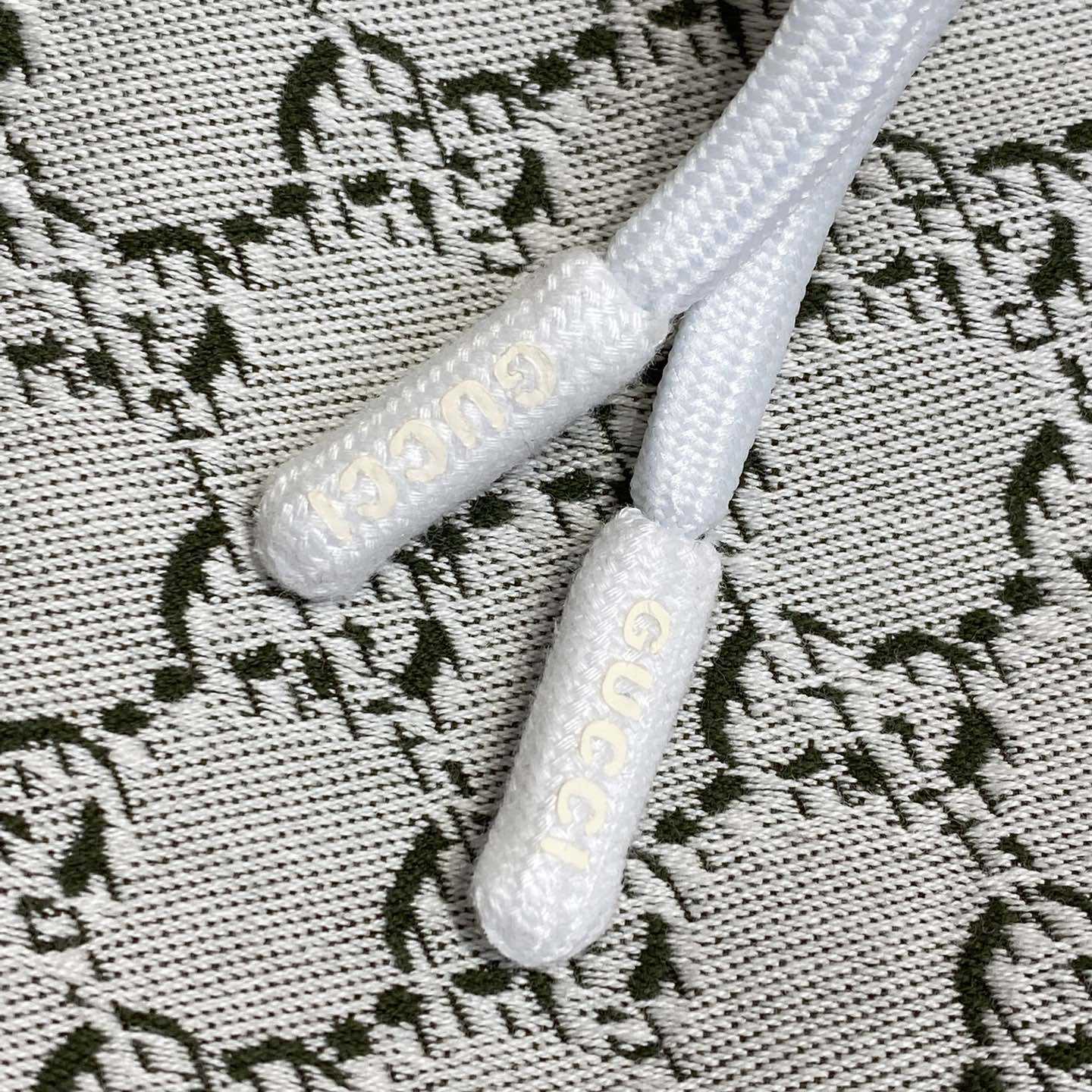 Gucci Cotton Jacquard Shorts With GG Shadow - DesignerGu