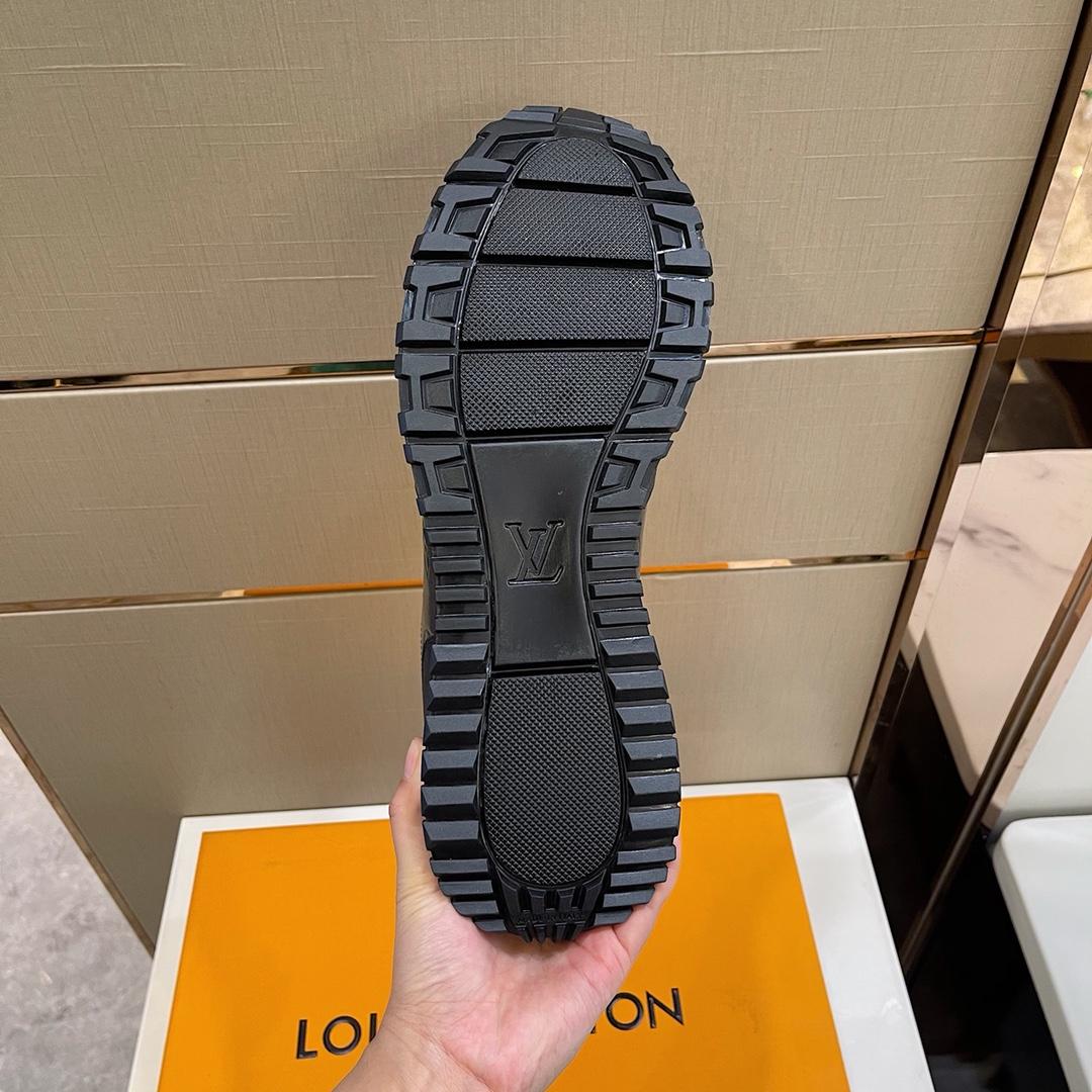 Louis Vuitton Run Away Sneaker    - DesignerGu