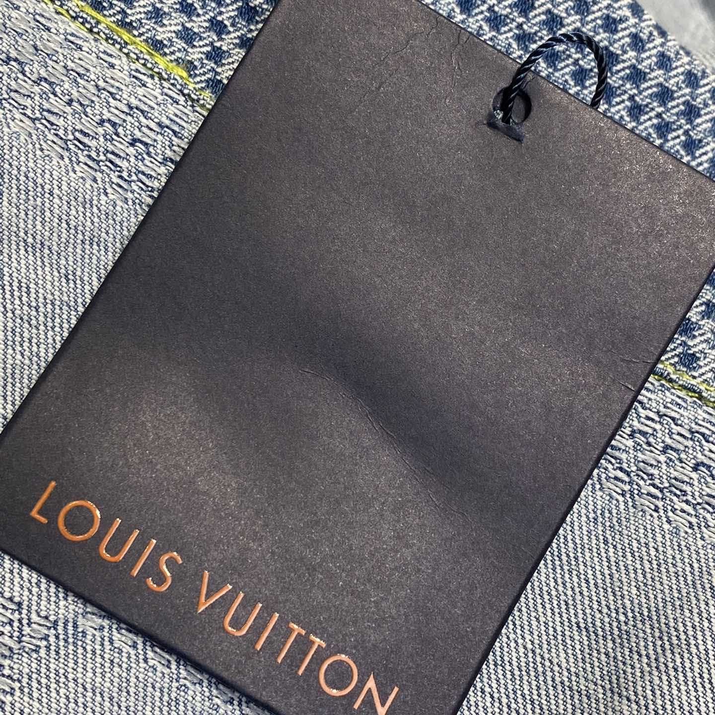 Louis Vuitton Damier Short-Sleeved Chambray Shirt   - DesignerGu