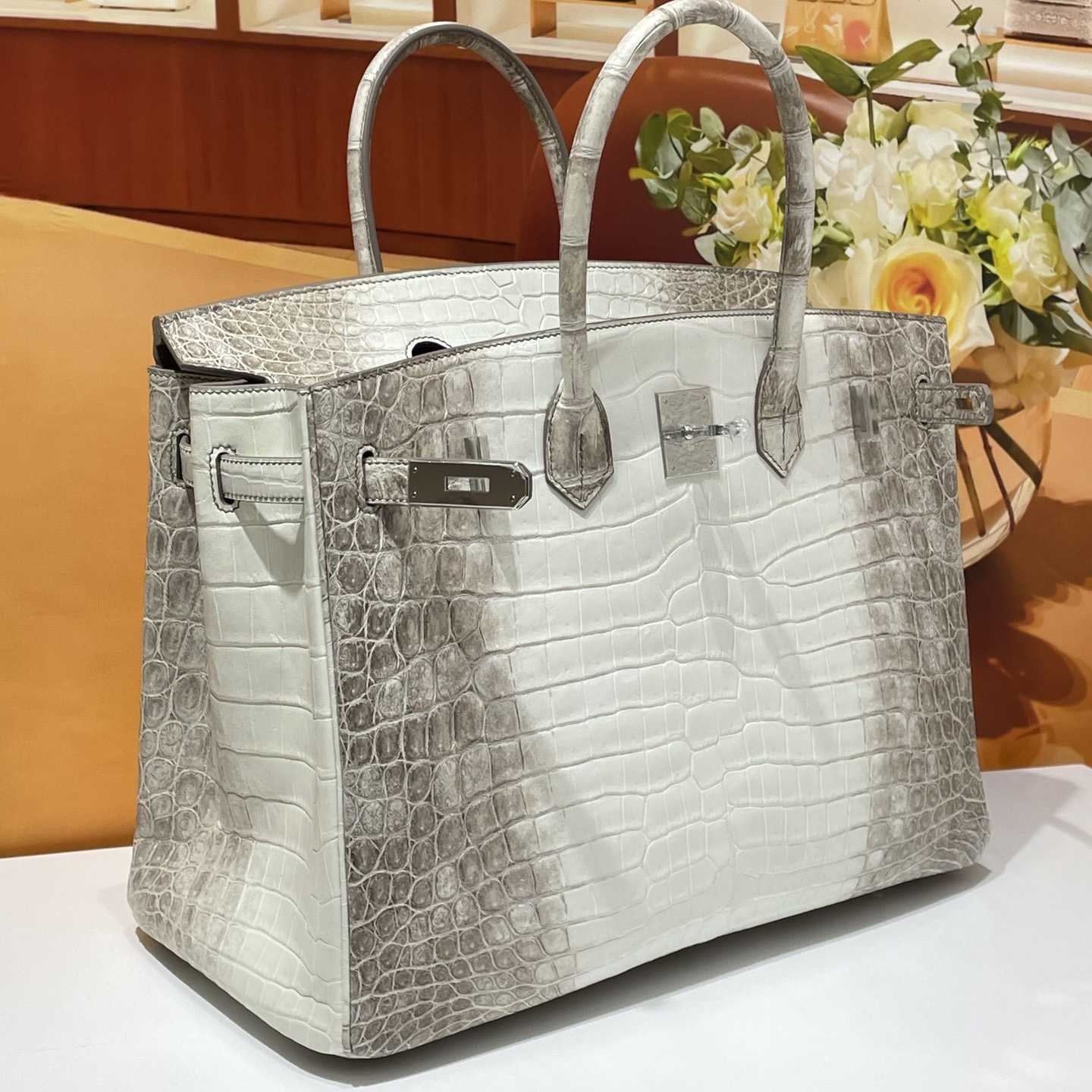 Hermes Birkin Crocodile White   35cm - DesignerGu