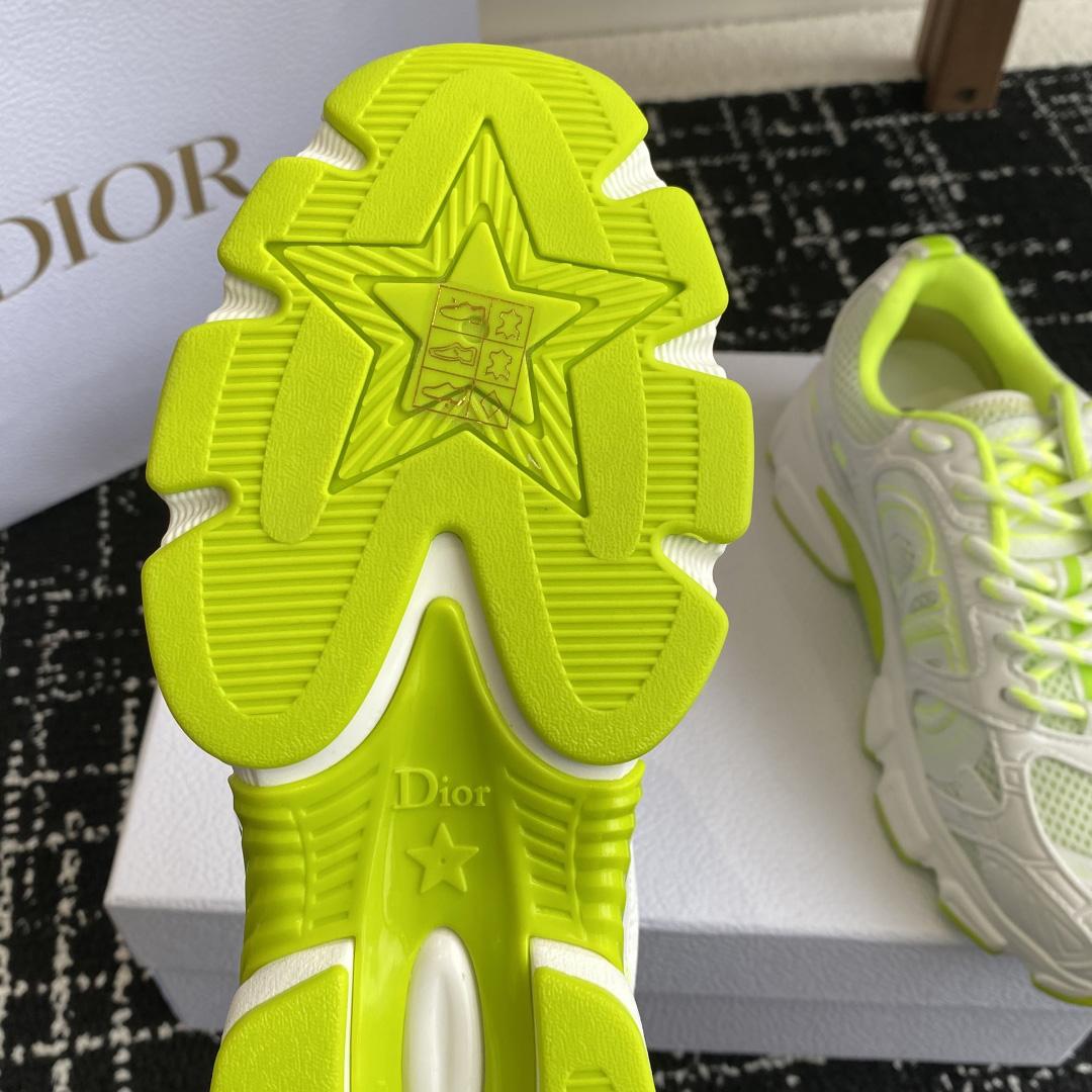 Miss Dior — Dior Chrono Sneaker  - DesignerGu