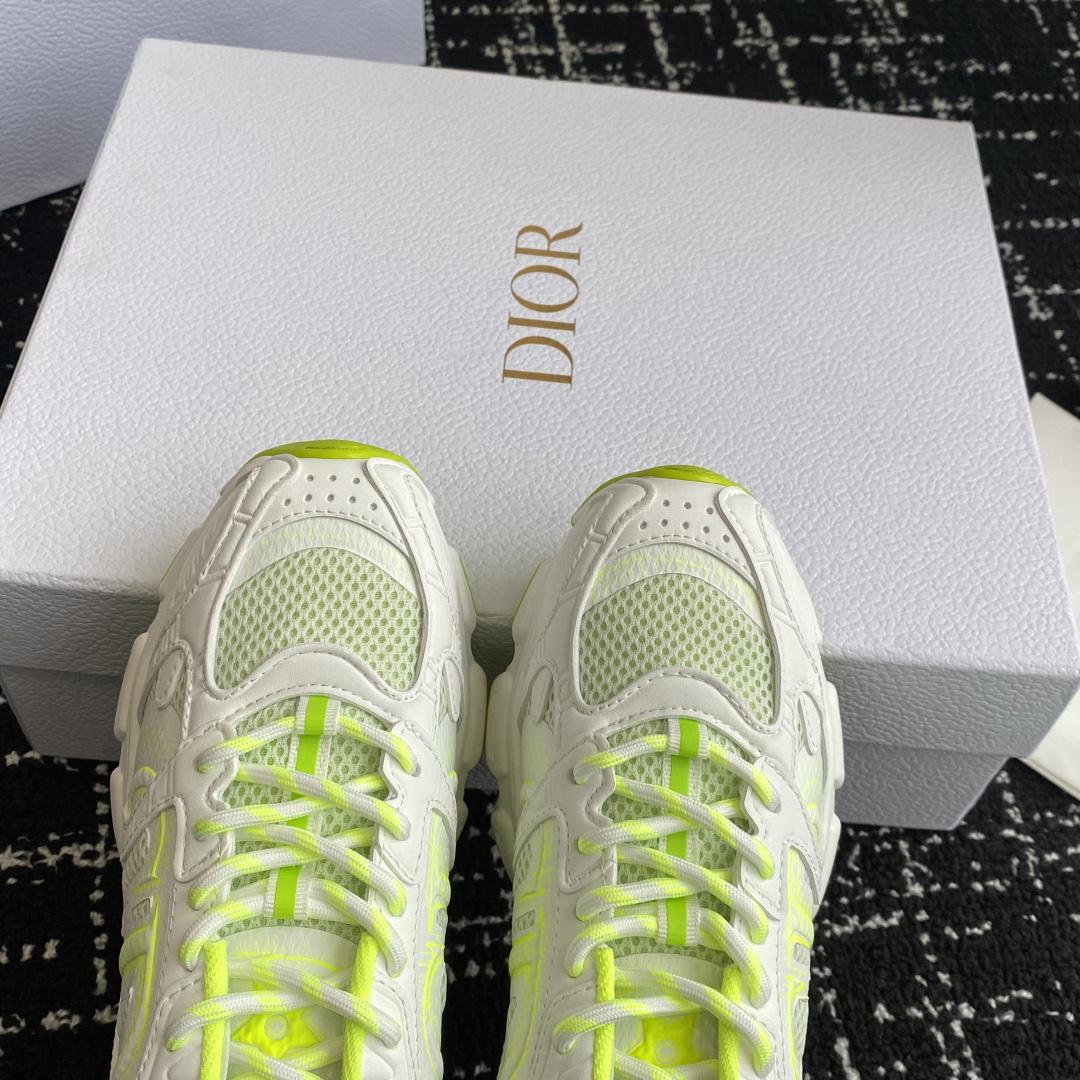 Miss Dior — Dior Chrono Sneaker  - DesignerGu