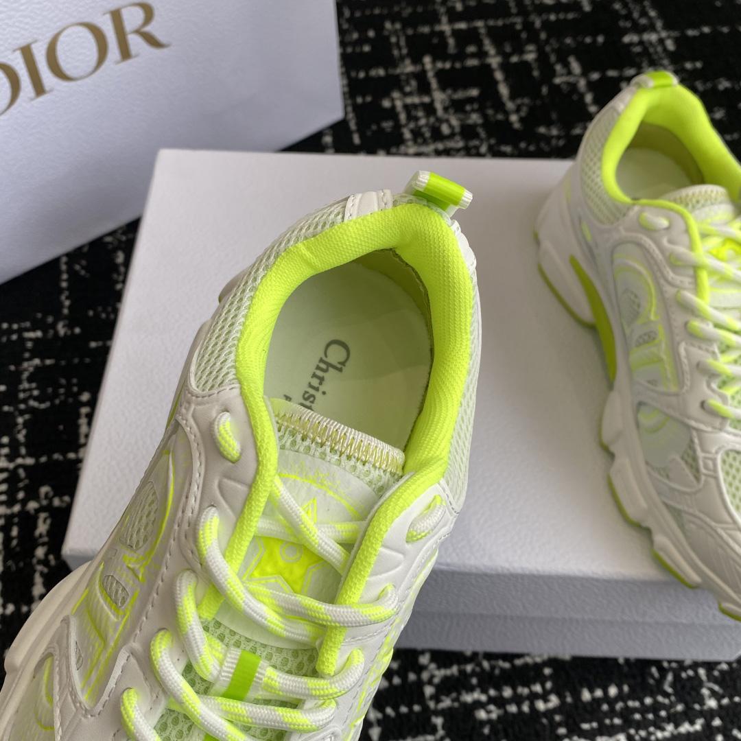 Miss Dior — Dior Chrono Sneaker  - DesignerGu
