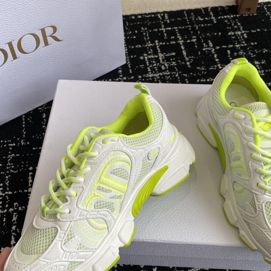 Miss Dior — Dior Chrono Sneaker  - DesignerGu