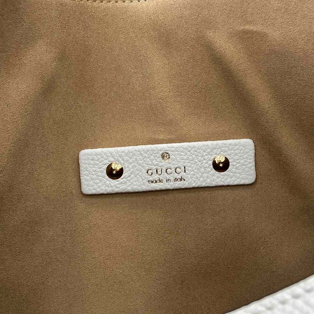 Gucci Softbit Maxi Shoulder Bag - DesignerGu