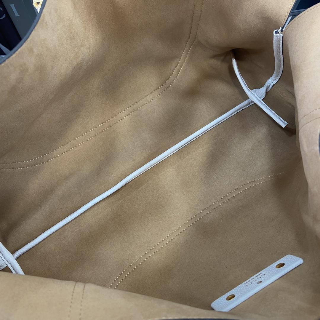 Gucci Softbit Maxi Shoulder Bag - DesignerGu