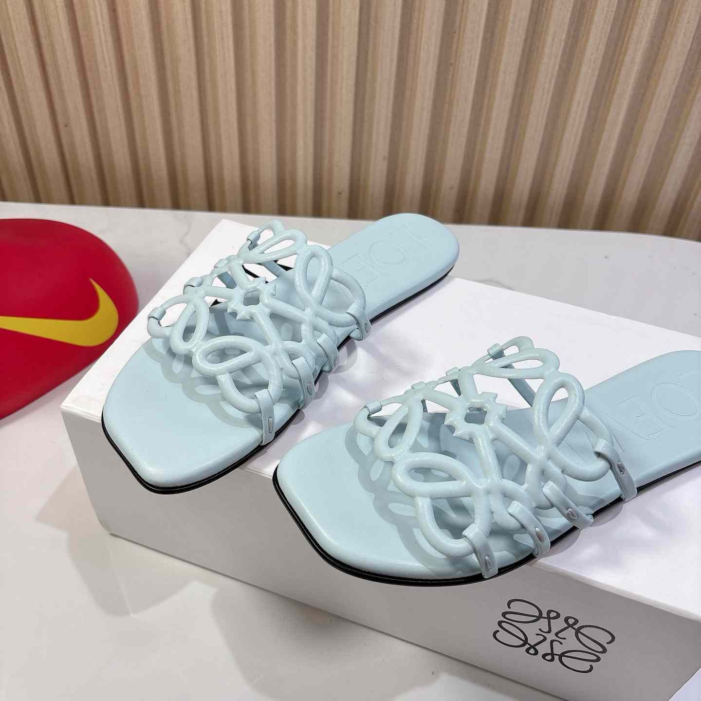 Loewe Petal Anagram Slide In Soft Calfskin  - DesignerGu