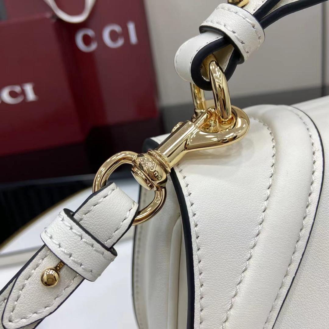 Gucci Blondie Medium Top Handle Bag - DesignerGu