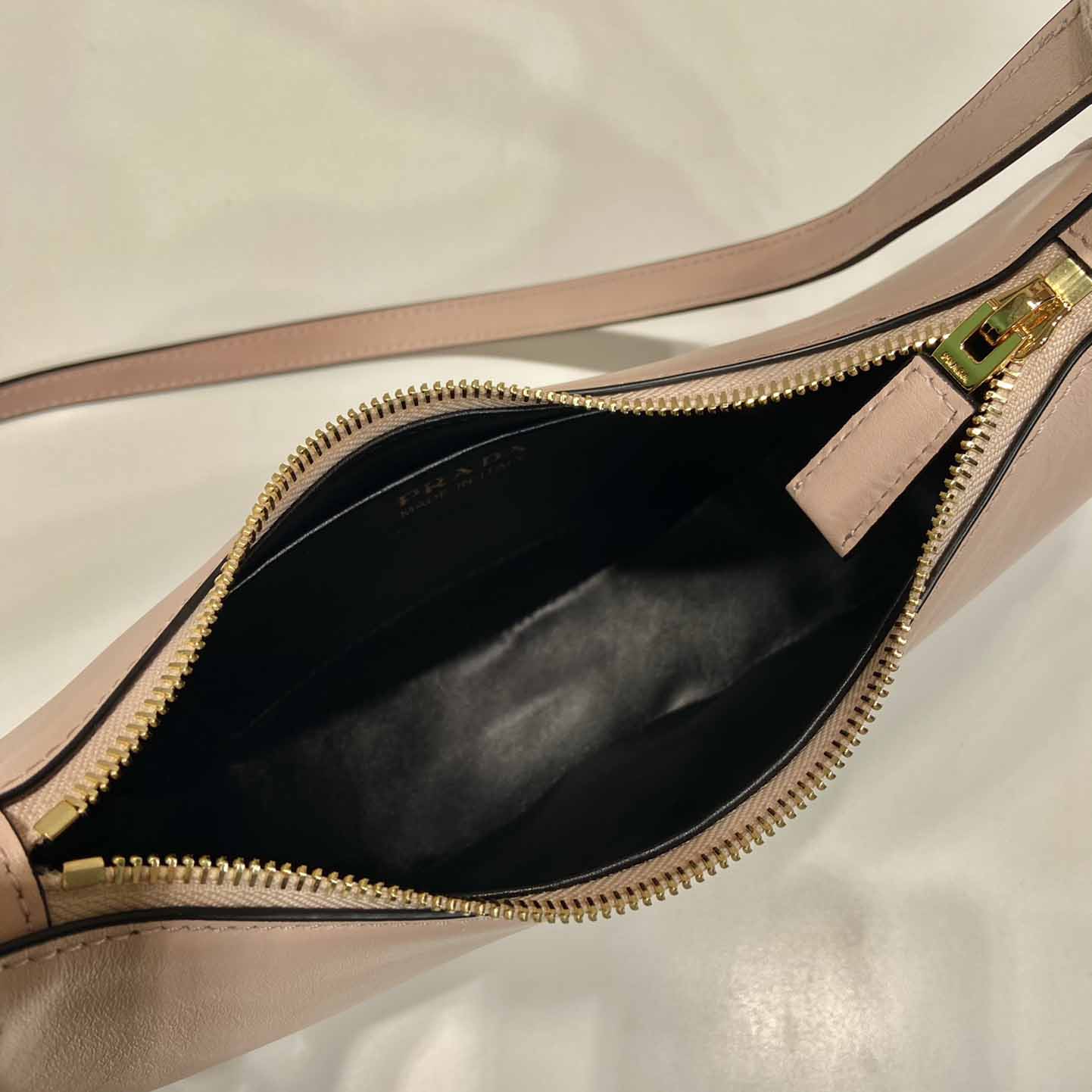 Prada Arqué Small Leather Shoulder Bag - DesignerGu