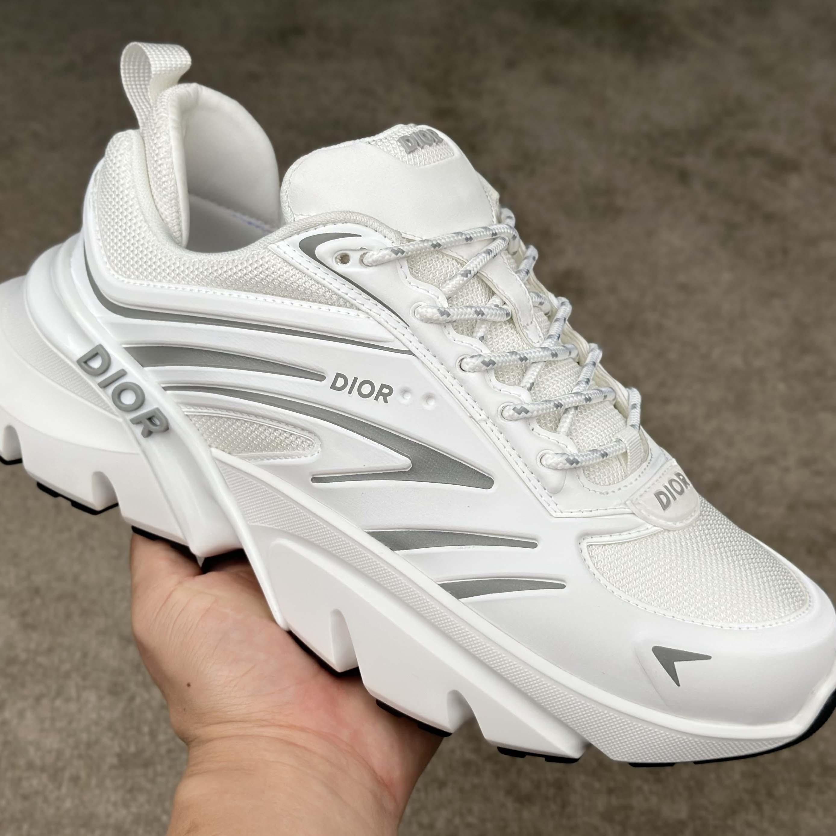 Dior B44 Blade Sneaker  - DesignerGu