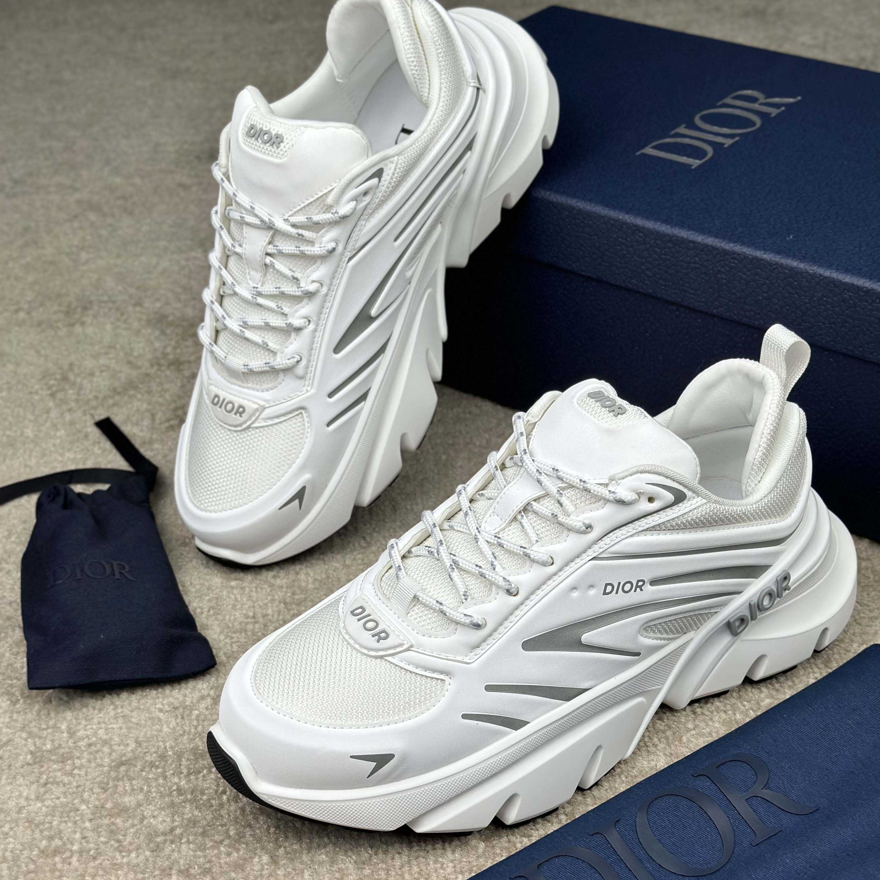 Dior B44 Blade Sneaker  - DesignerGu