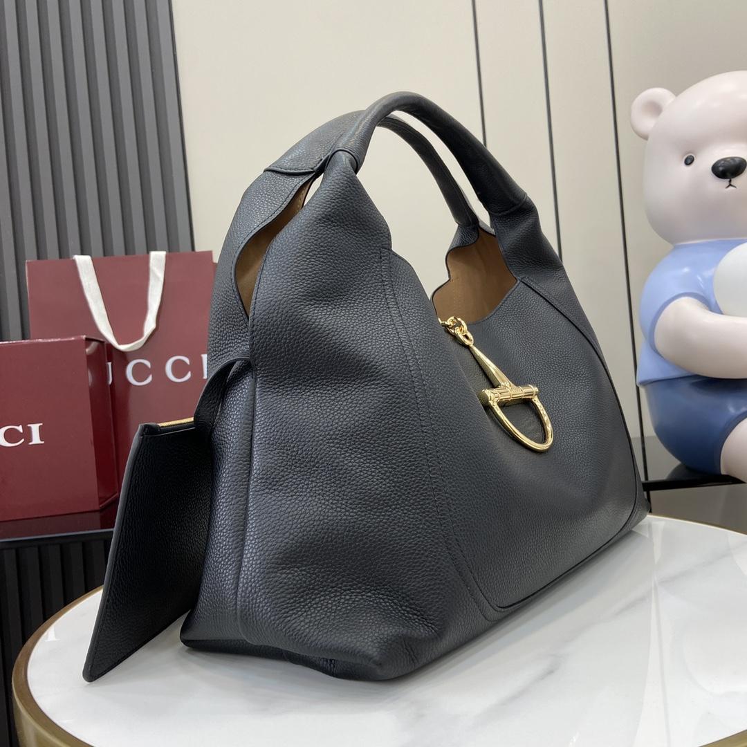 Gucci Softbit Maxi Shoulder Bag - DesignerGu